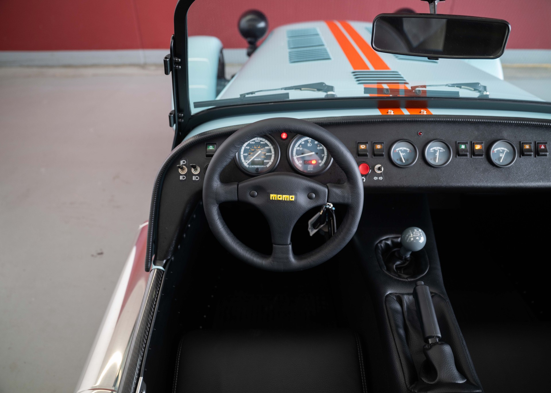 CATERHAM Seven 170S (MY26, Swiss new car, Gulf Blue paint, 24-month factory warranty)-image-17