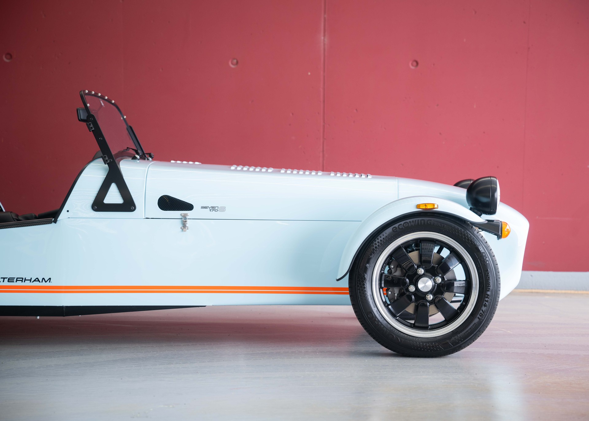 CATERHAM Seven 170S (MY26, Swiss new car, Gulf Blue paint, 24-month factory warranty)-image-8