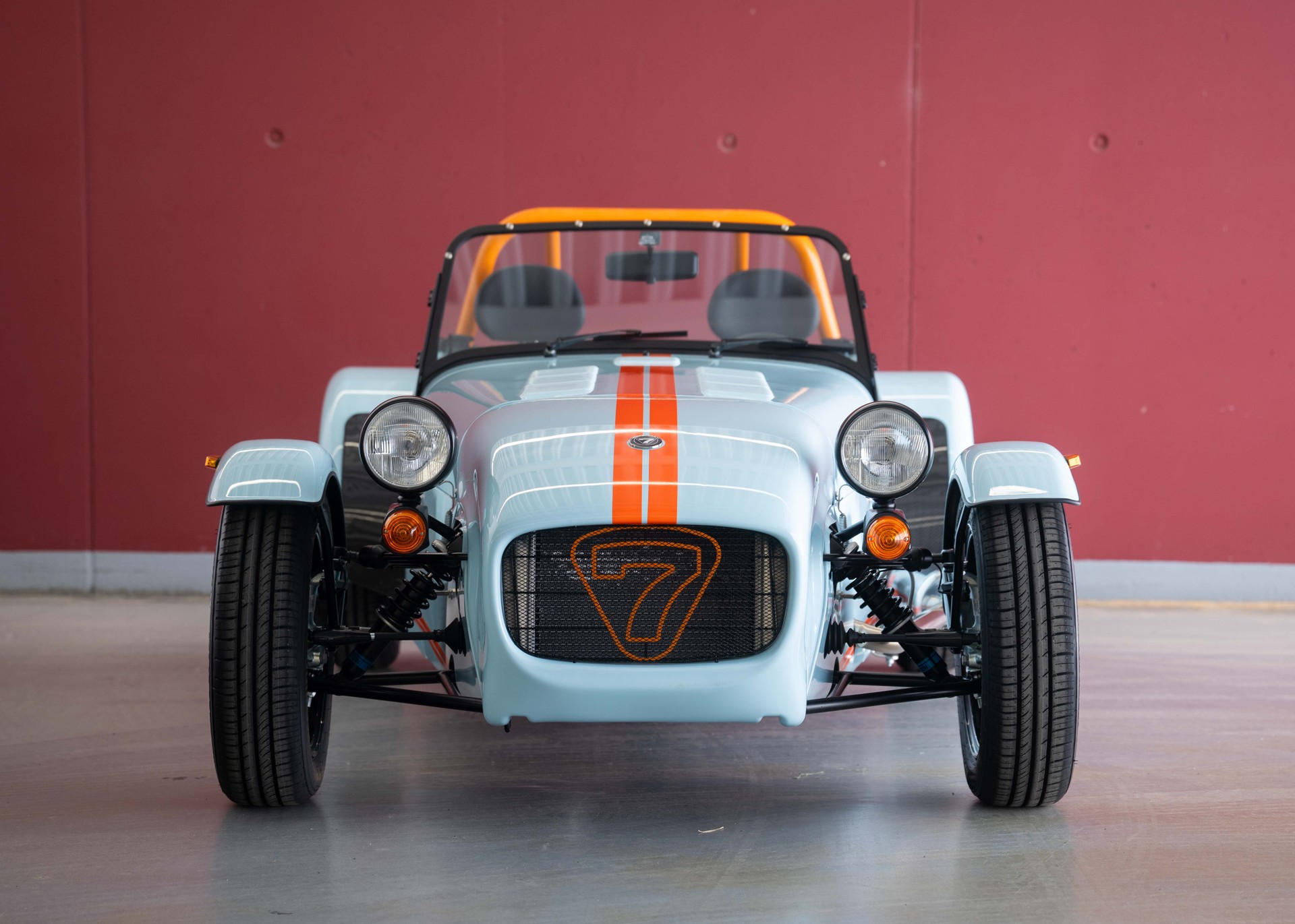 CATERHAM Seven 170S (MY26, Swiss new car, Gulf Blue paint, 24-month factory warranty)-showroom-element-2