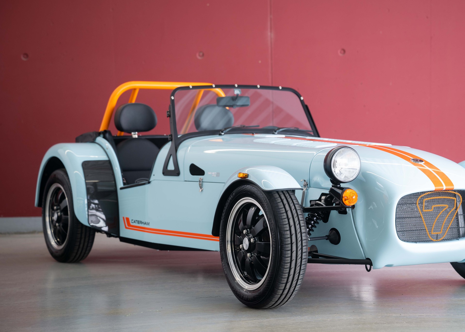 CATERHAM Seven 170S (MY26, Swiss new car, Gulf Blue paint, 24-month factory warranty)-image-9