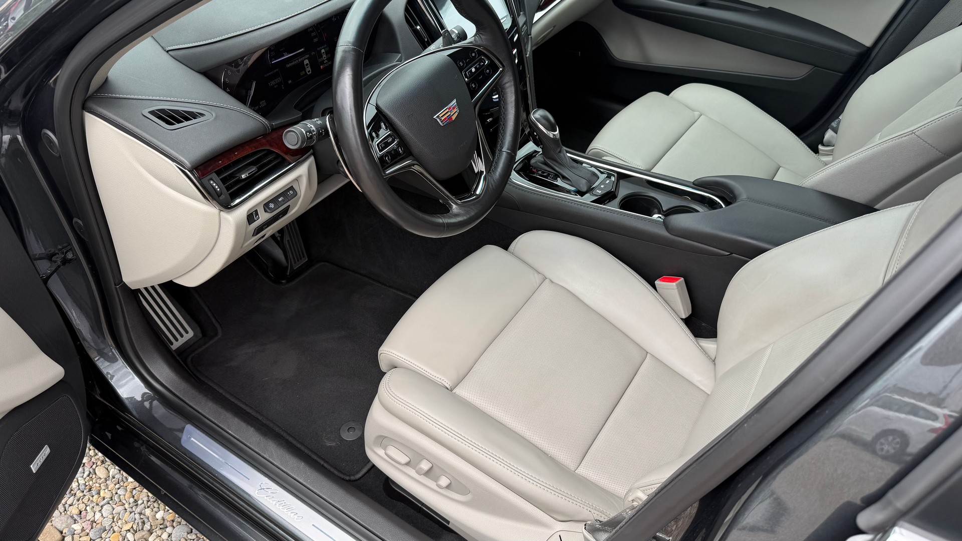 CADILLAC ATS Sedan 2.0 Turbo Premium AWD Automatic-showroom-element-3