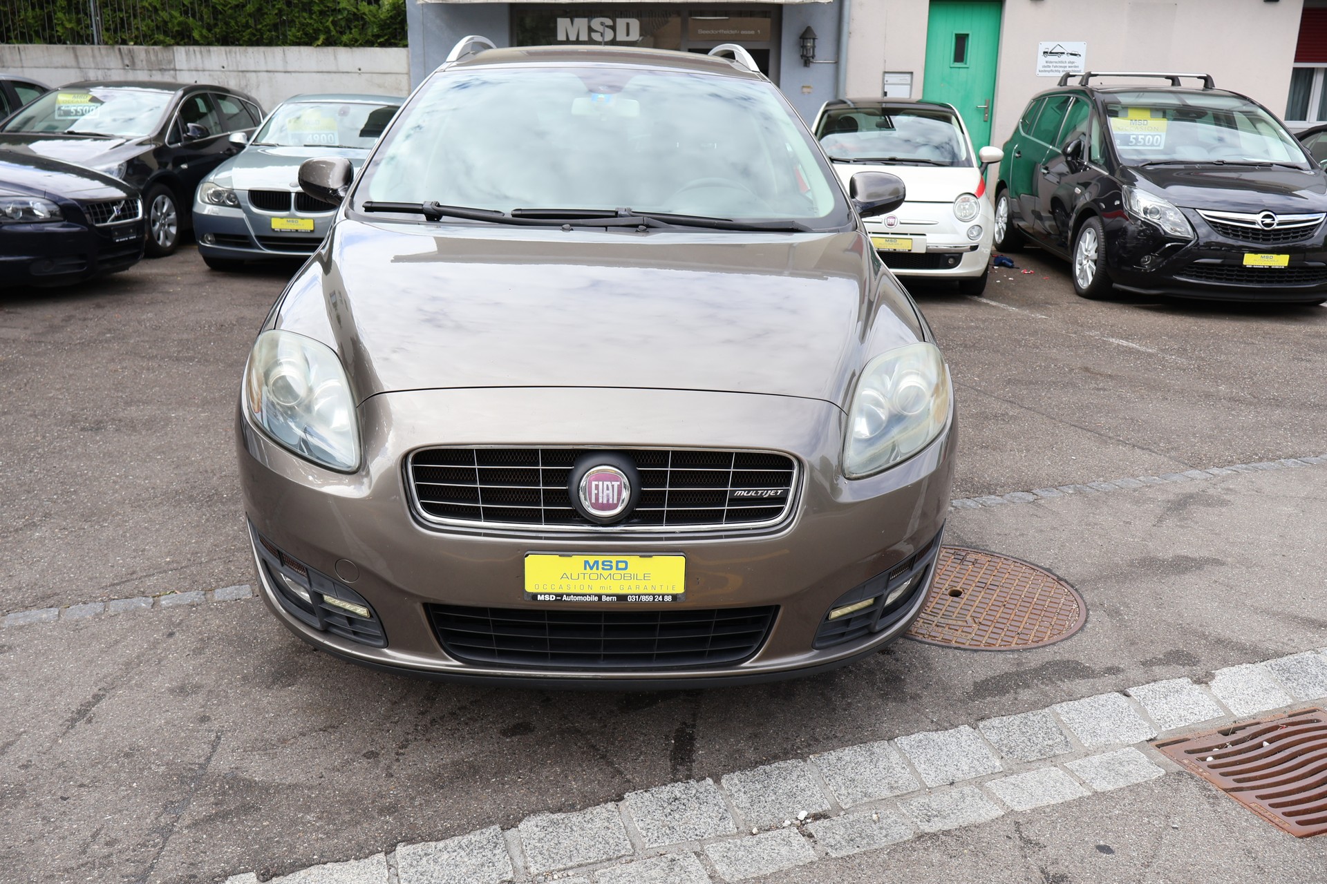 FIAT Croma 2.4 20V JTD Lusso Automatic-image-2