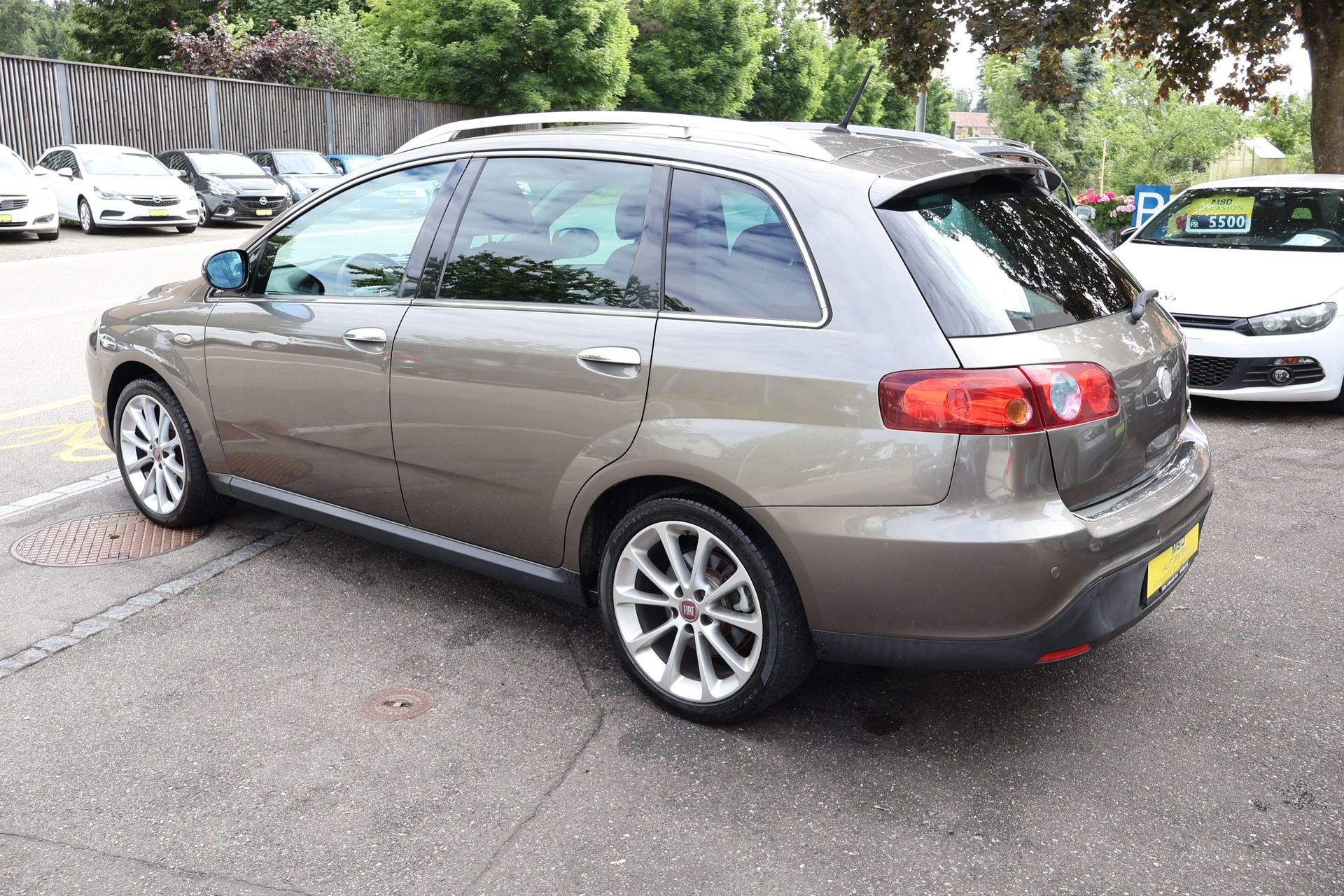 FIAT Croma 2.4 20V JTD Lusso Automatic-image-6