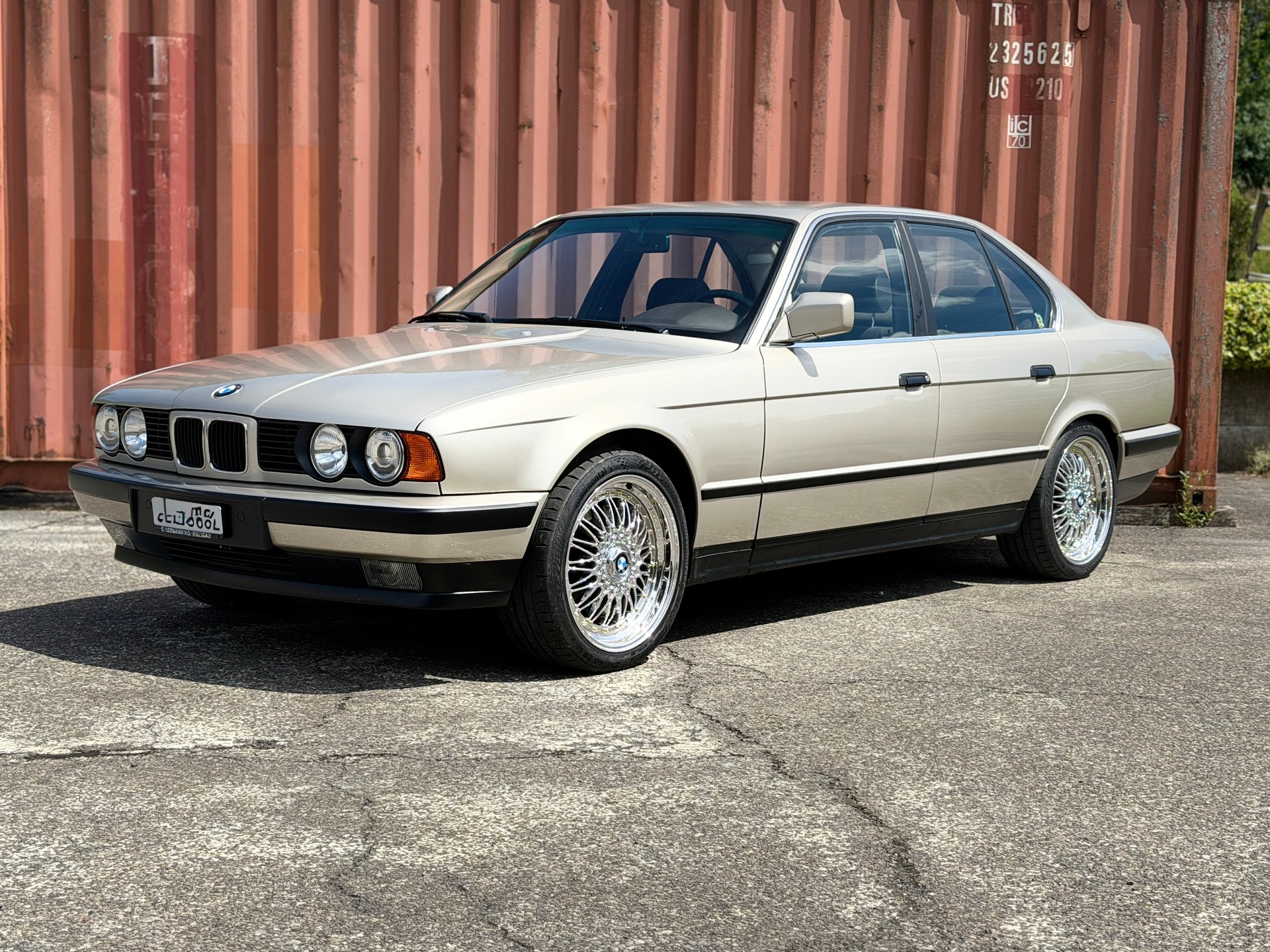 BMW 525i A