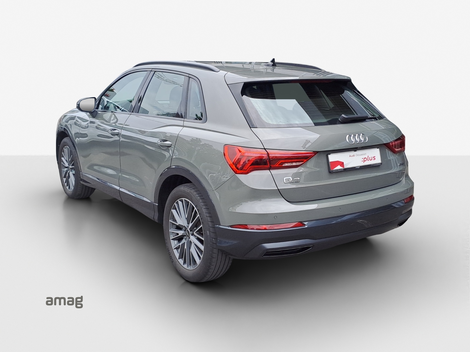 AUDI Q3 35 TDI advanced quattro S-tronic-showroom-element-2