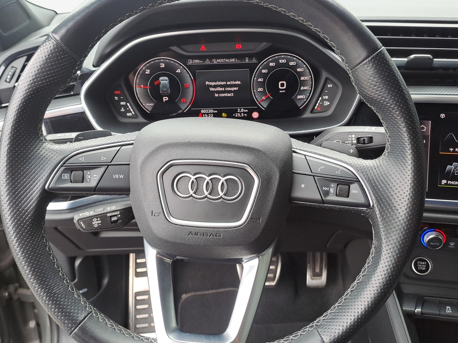 AUDI Q3 35 TDI advanced quattro S-tronic-image-9
