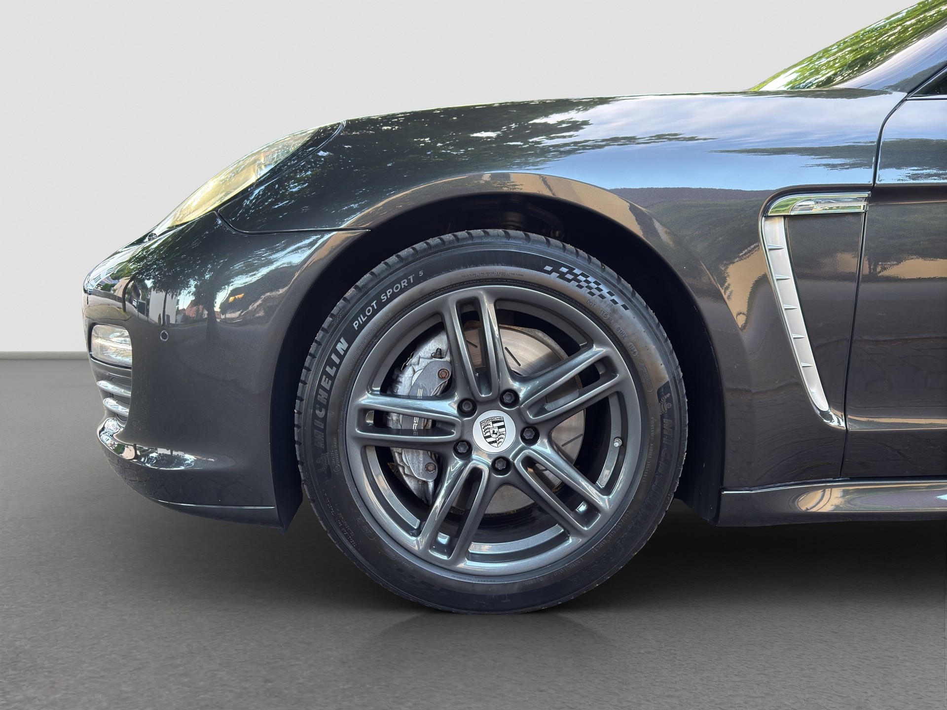 PORSCHE Panamera 4 3.6 PDK-image-8