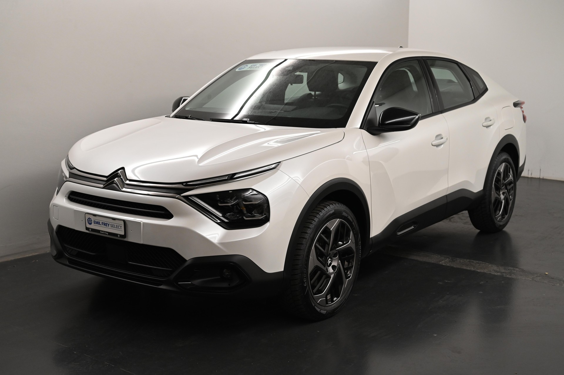 CITROEN C4 X 1.2 PureTech Swiss Edition-showroom-element-1