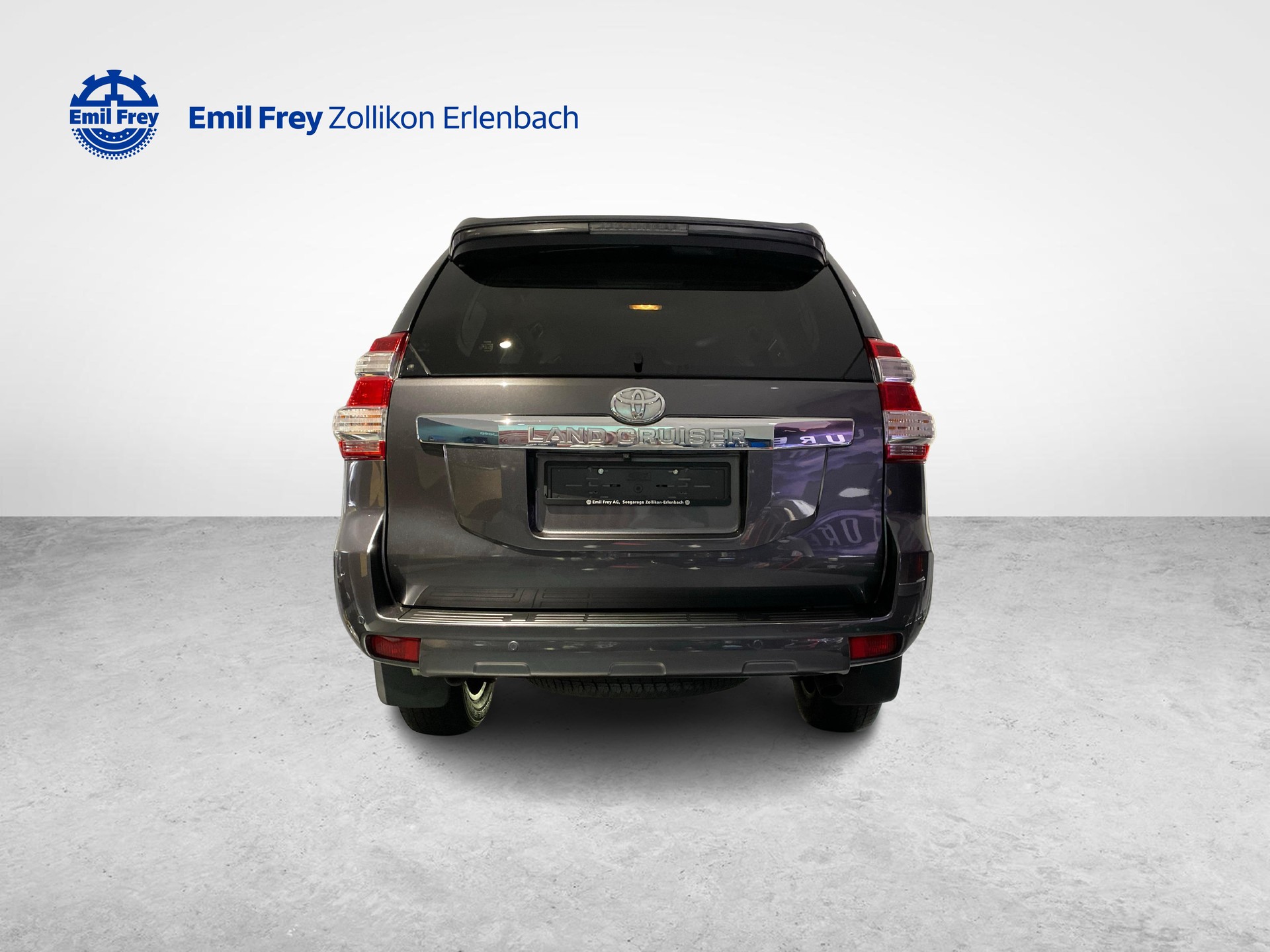 TOYOTA Land Cruiser 2.8 D Linea Sol-showroom-element-3