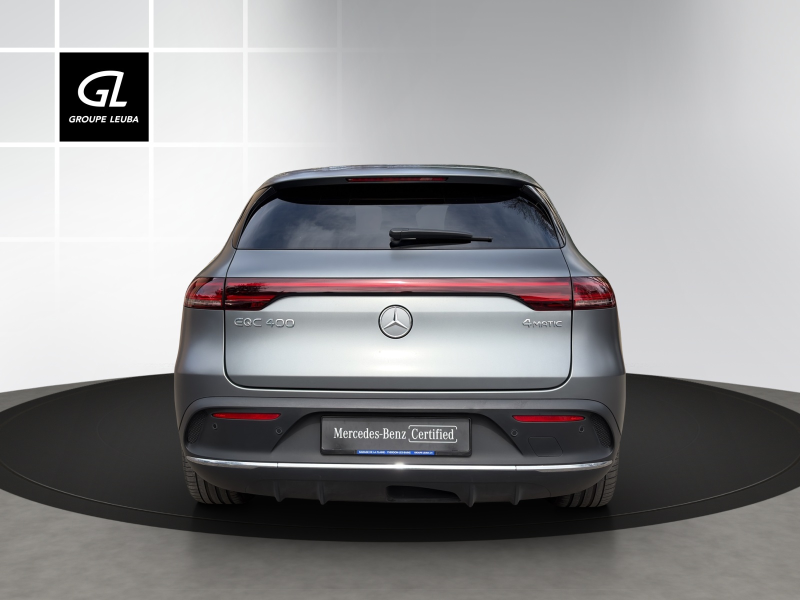 MERCEDES-BENZ EQC 400 AMG Line 4Matic-image-4