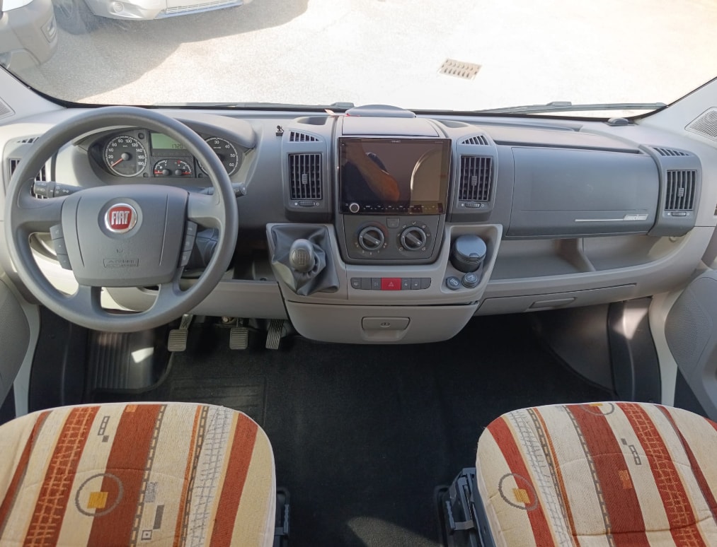 CI CARAVANSINTERNATIONAL Elliot Garage ***Hervorragendes Preis-Leistungs-Verhältnis***Multimedia *Rückfahrkamera *Navigation *Ventilator-image-14