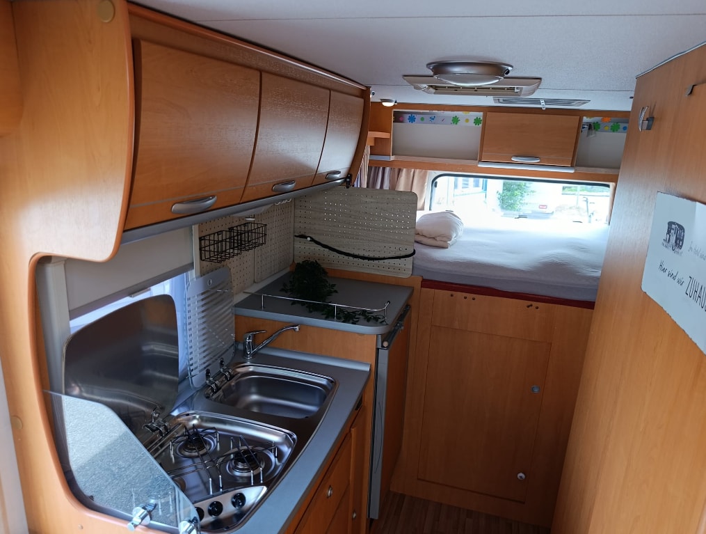 CI CARAVANSINTERNATIONAL Elliot Garage ***Hervorragendes Preis-Leistungs-Verhältnis***Multimedia *Rückfahrkamera *Navigation *Ventilator-image-12