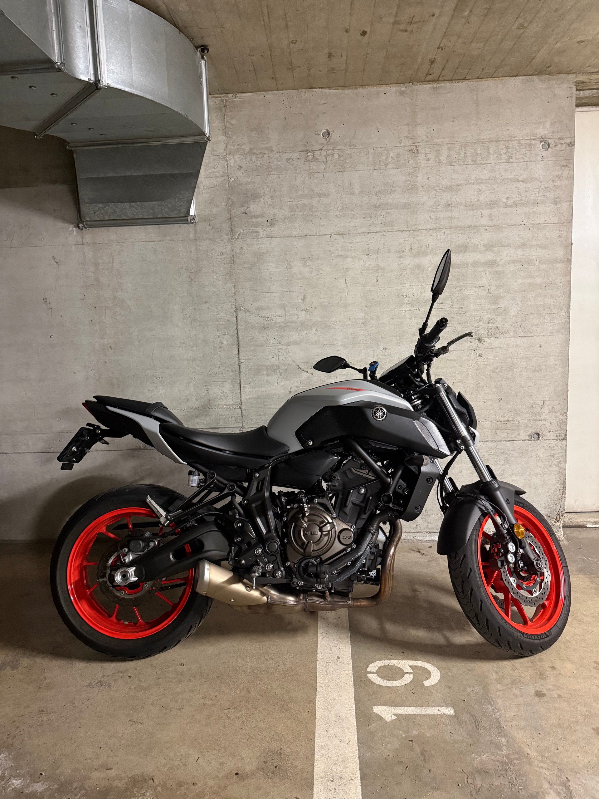 YAMAHA MT-07 ABS-image-5