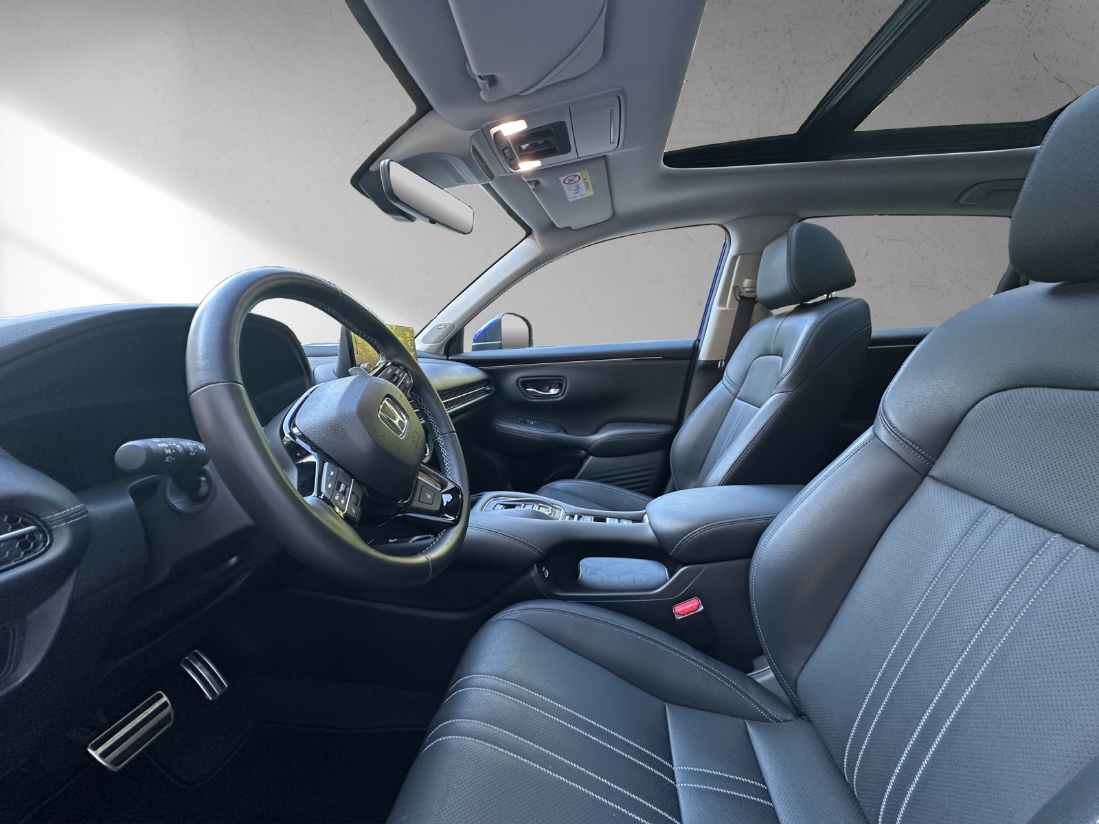 HONDA ZR-V 2.0i MMD Hybrid Advance Automatic-image-9