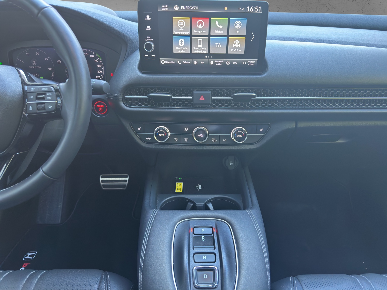 HONDA ZR-V 2.0i MMD Hybrid Advance Automatic-image-7