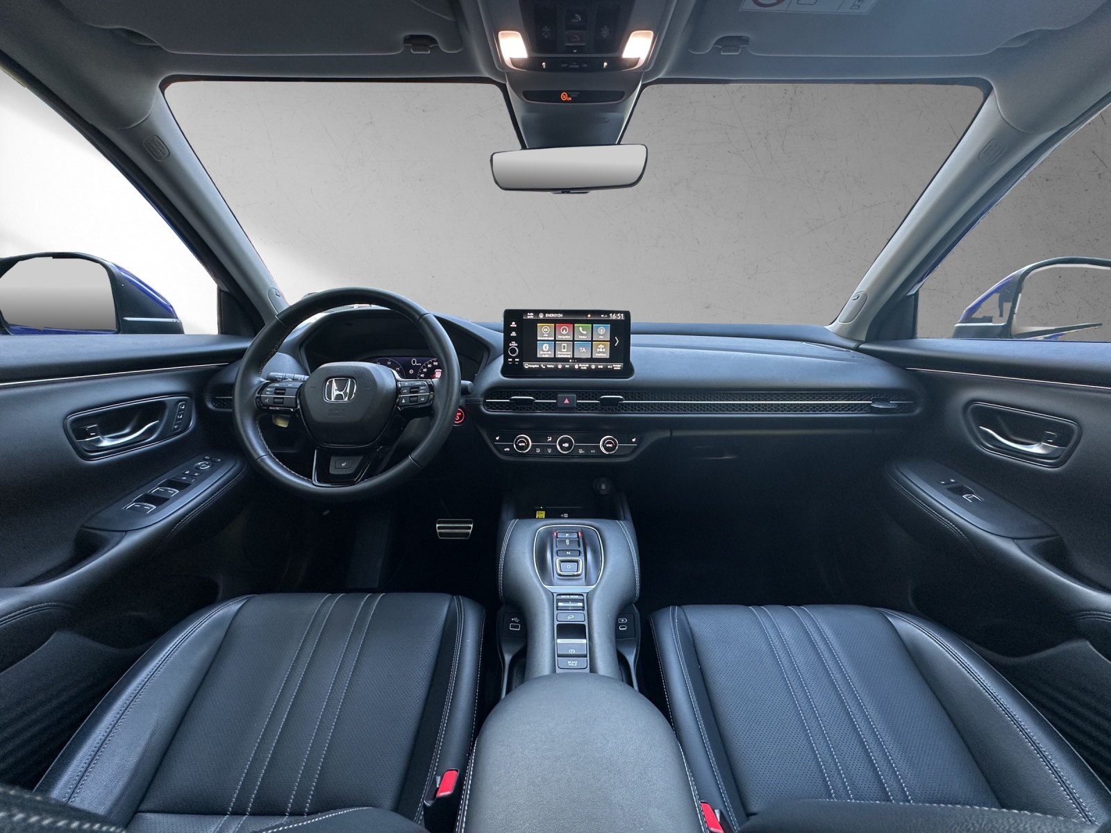 HONDA ZR-V 2.0i MMD Hybrid Advance Automatic-image-6