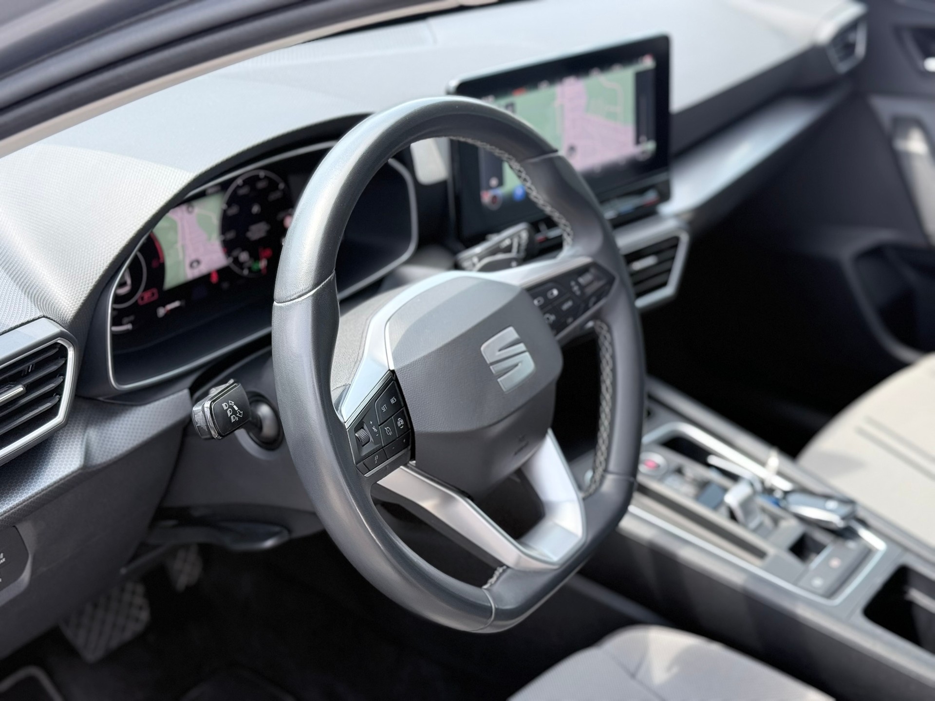 SEAT Leon ST 2.0 TDI EVO DSG Style-image-17