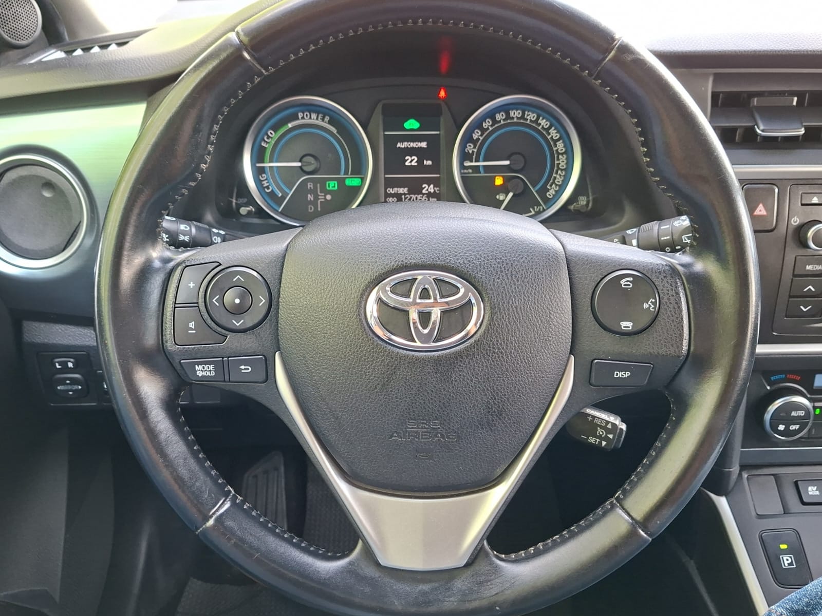 TOYOTA Auris 1.8 16V HSD Linea Luna-image-14