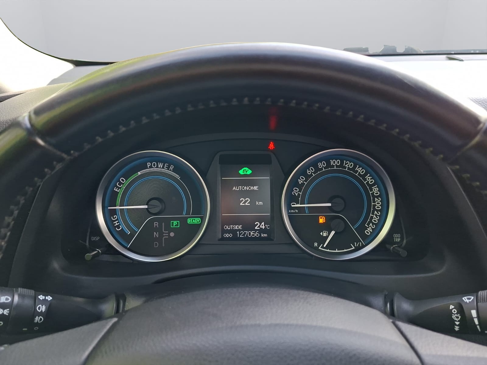 TOYOTA Auris 1.8 16V HSD Linea Luna-image-18