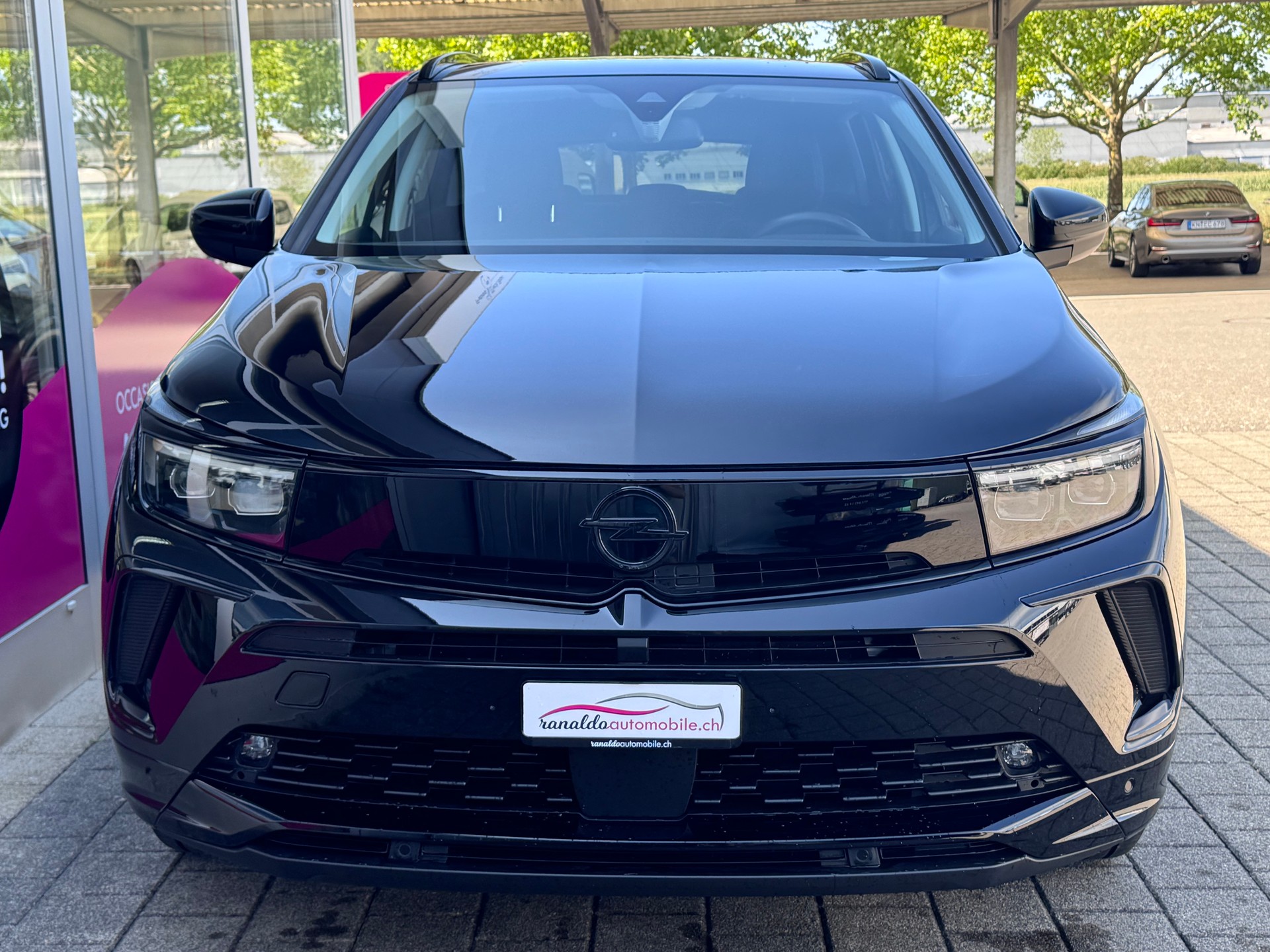 OPEL Grandland 1.2i TP GS Line+Automat+Navigation+Bluetooth+Rückfahrkamera+ACC+Getönte Scheiben+Sitz-/Lenkradheizung+LED +-showroom-element-3