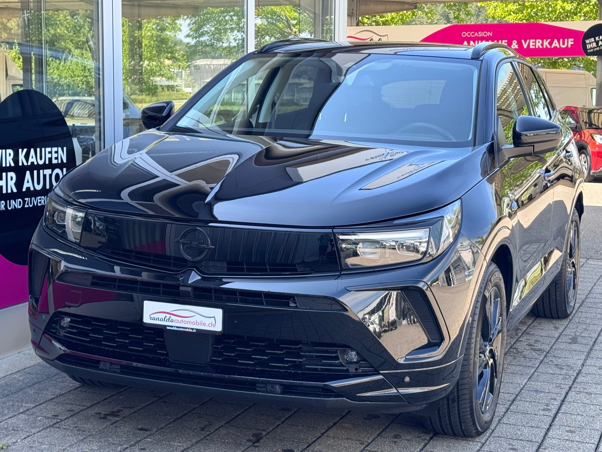 OPEL Grandland 1.2i TP GS Line+Automat+Navigation+Bluetooth+Rückfahrkamera+ACC+Getönte Scheiben+Sitz-/Lenkradheizung+LED +