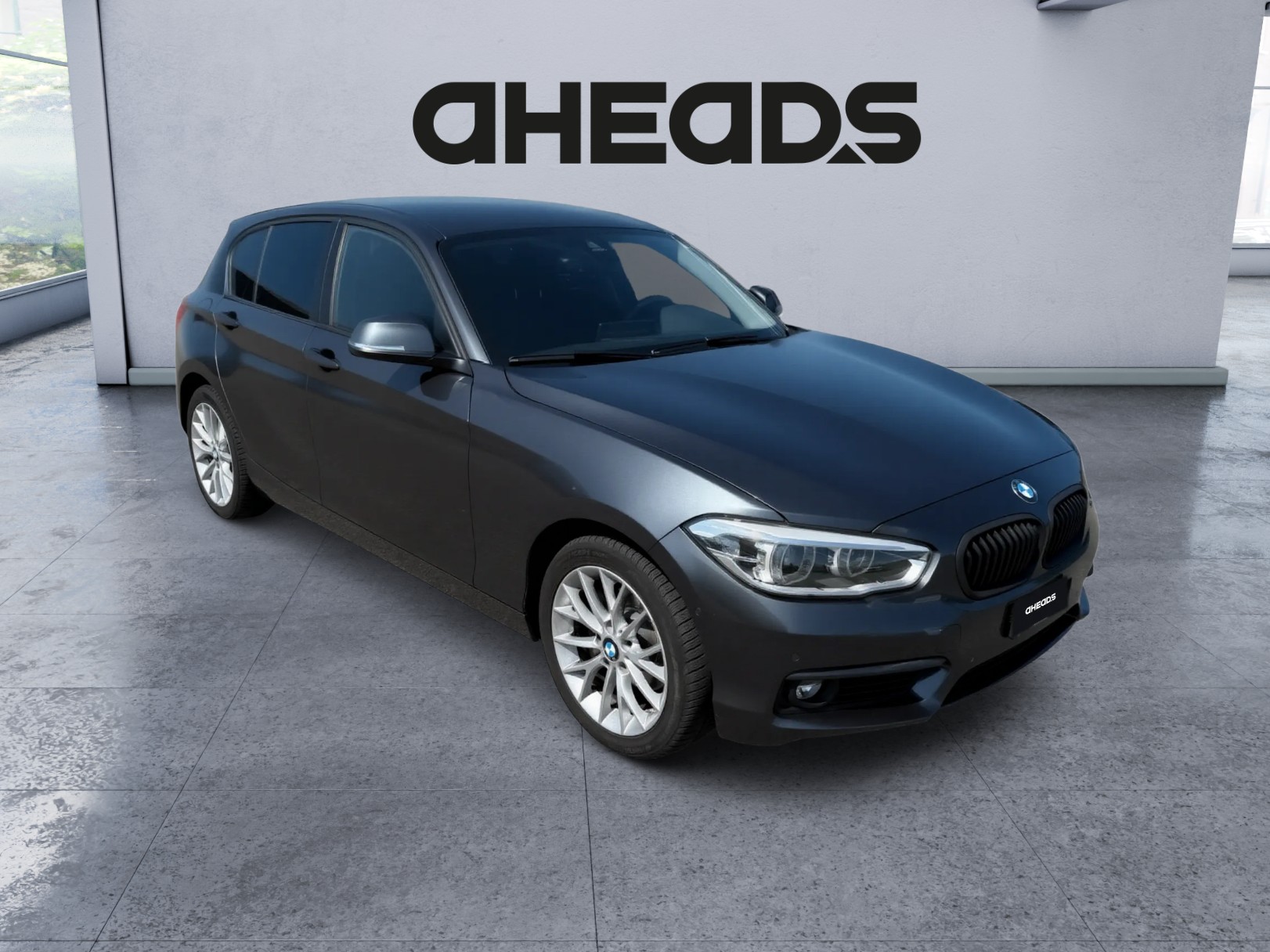 BMW 120d xDrive Steptronic-showroom-element-1