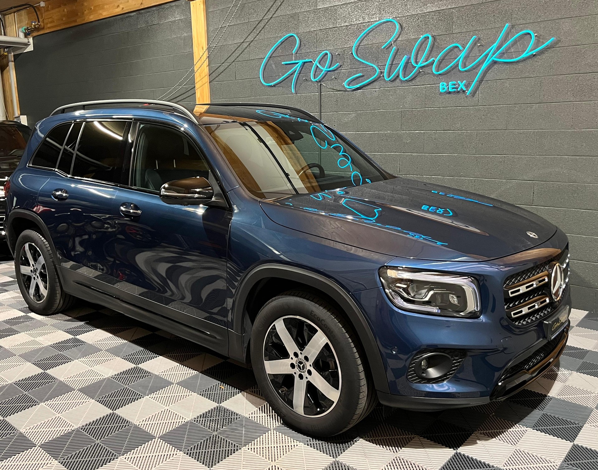 MERCEDES-BENZ GLB 250 4Matic Progressive 8G-Tronic