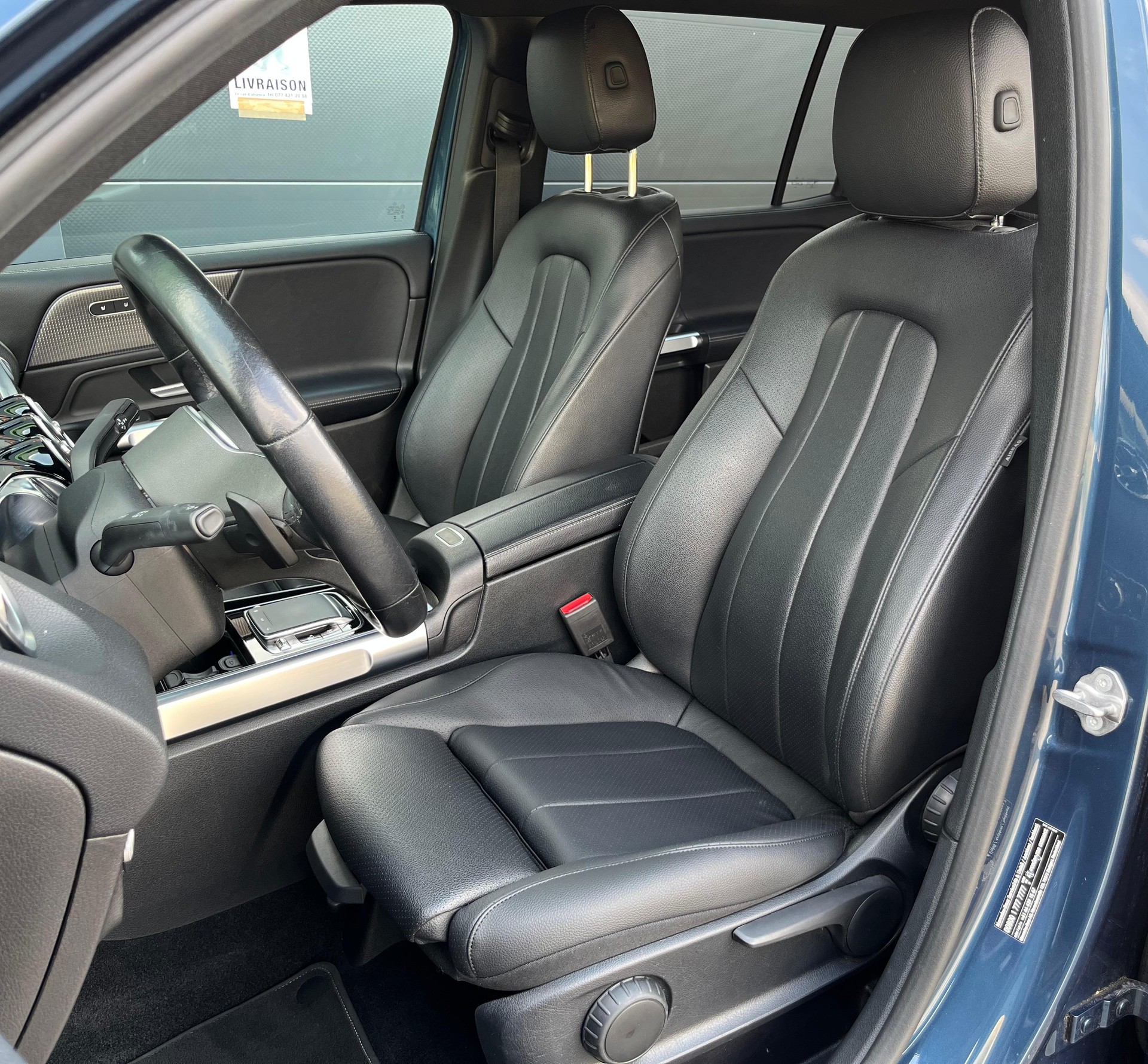 MERCEDES-BENZ GLB 250 4Matic Progressive 8G-Tronic-image-8
