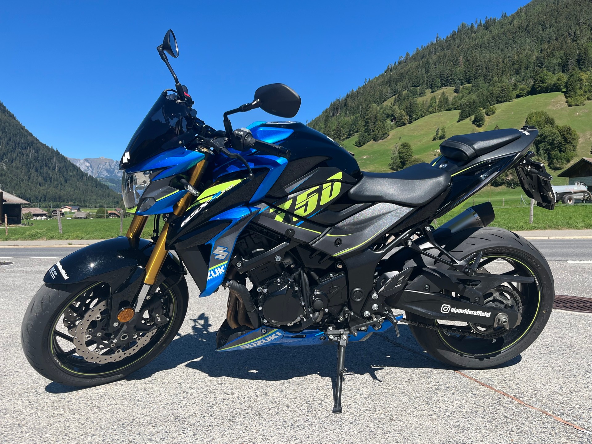 SUZUKI GSX-S 750 EVO ABS-image-1