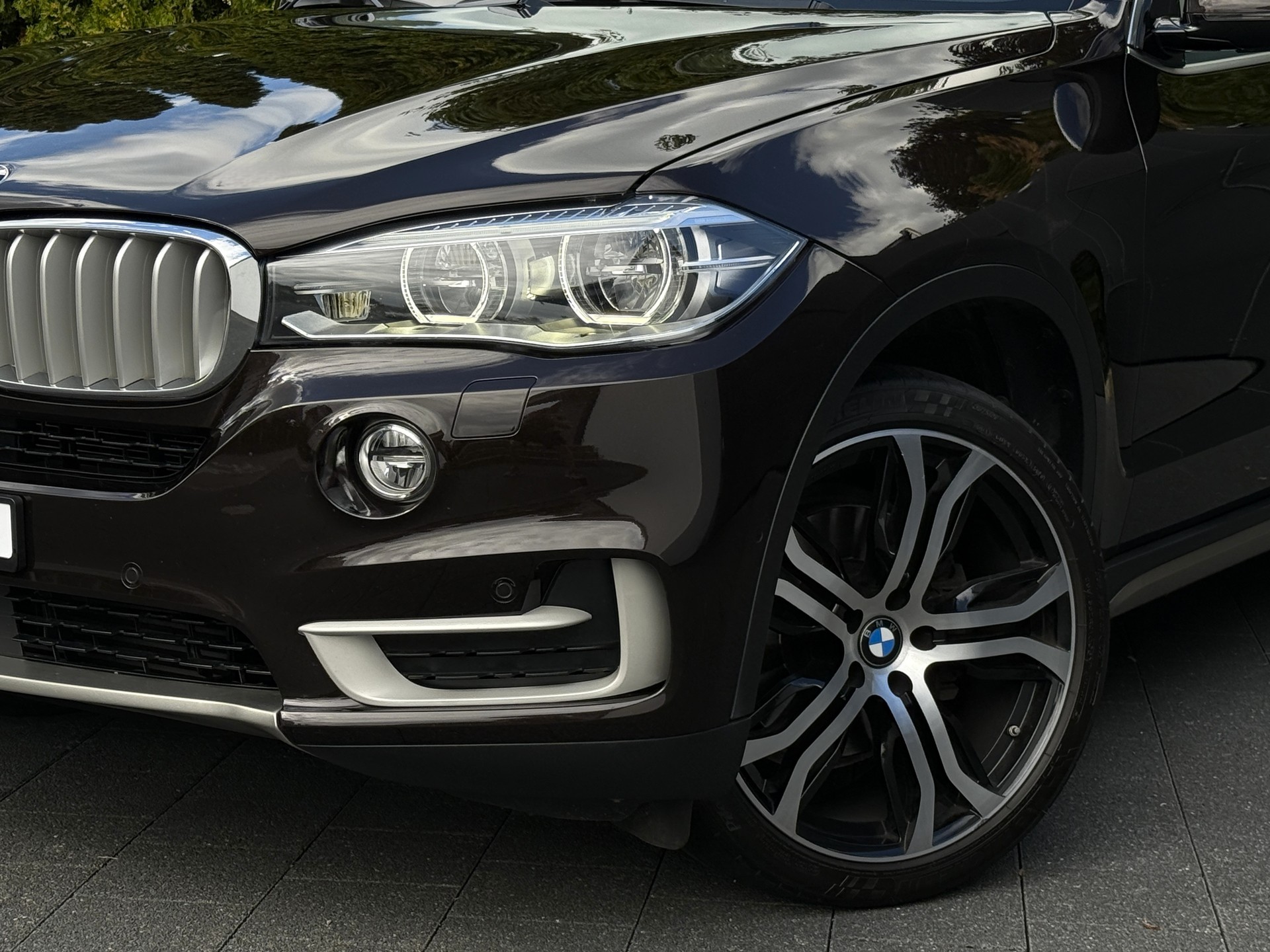 BMW X5 xDrive 40d Steptronic / Frisch ab MFK / AHK-showroom-element-2