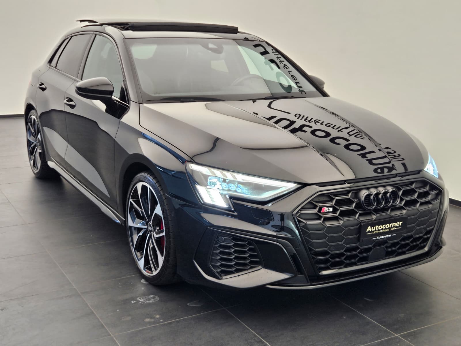 AUDI S3 Sportback 2.0 TFSI quattro S-tronic-image-4