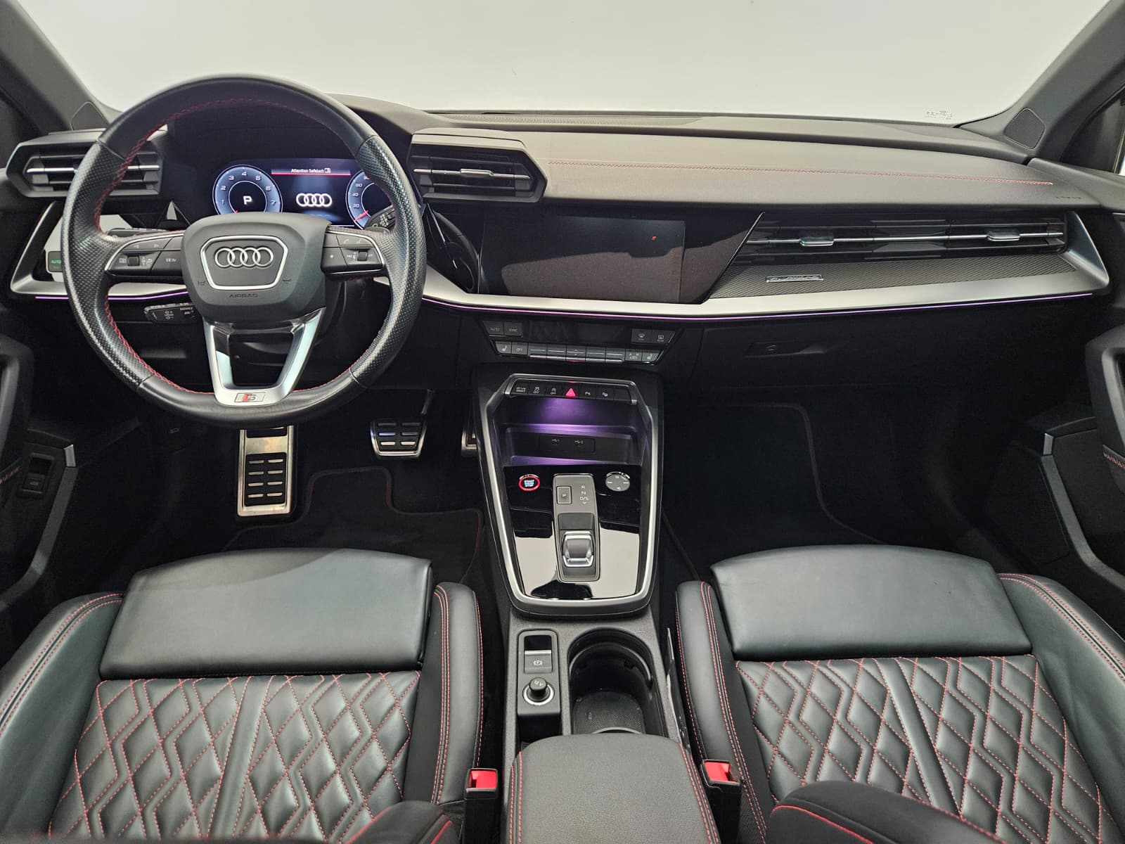 AUDI S3 Sportback 2.0 TFSI quattro S-tronic-image-9