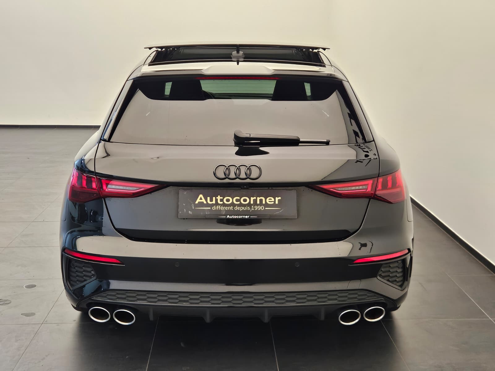 AUDI S3 Sportback 2.0 TFSI quattro S-tronic-image-7