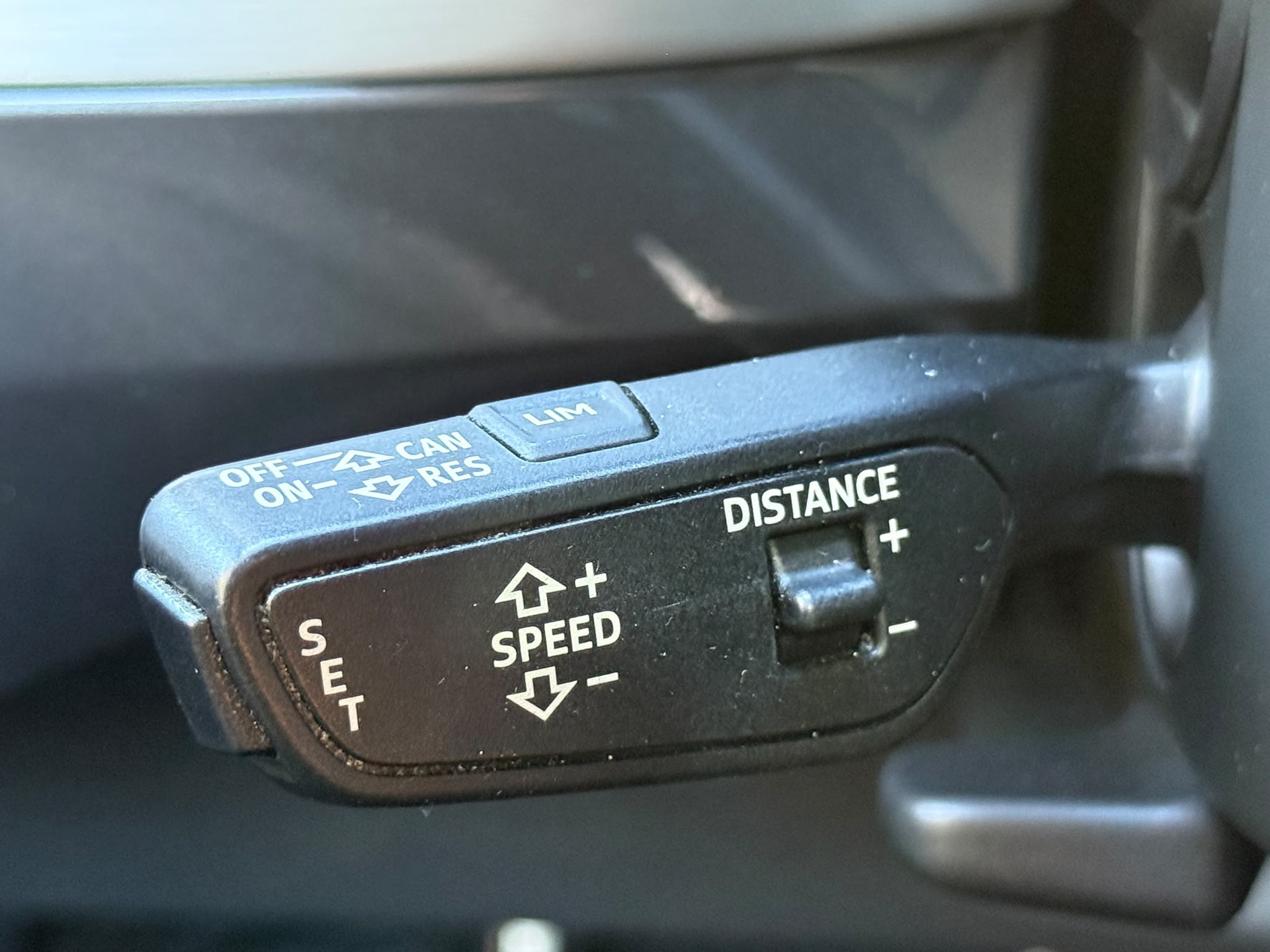 AUDI SQ7 4.0 V8 TDI quattro T-Tronic-image-21
