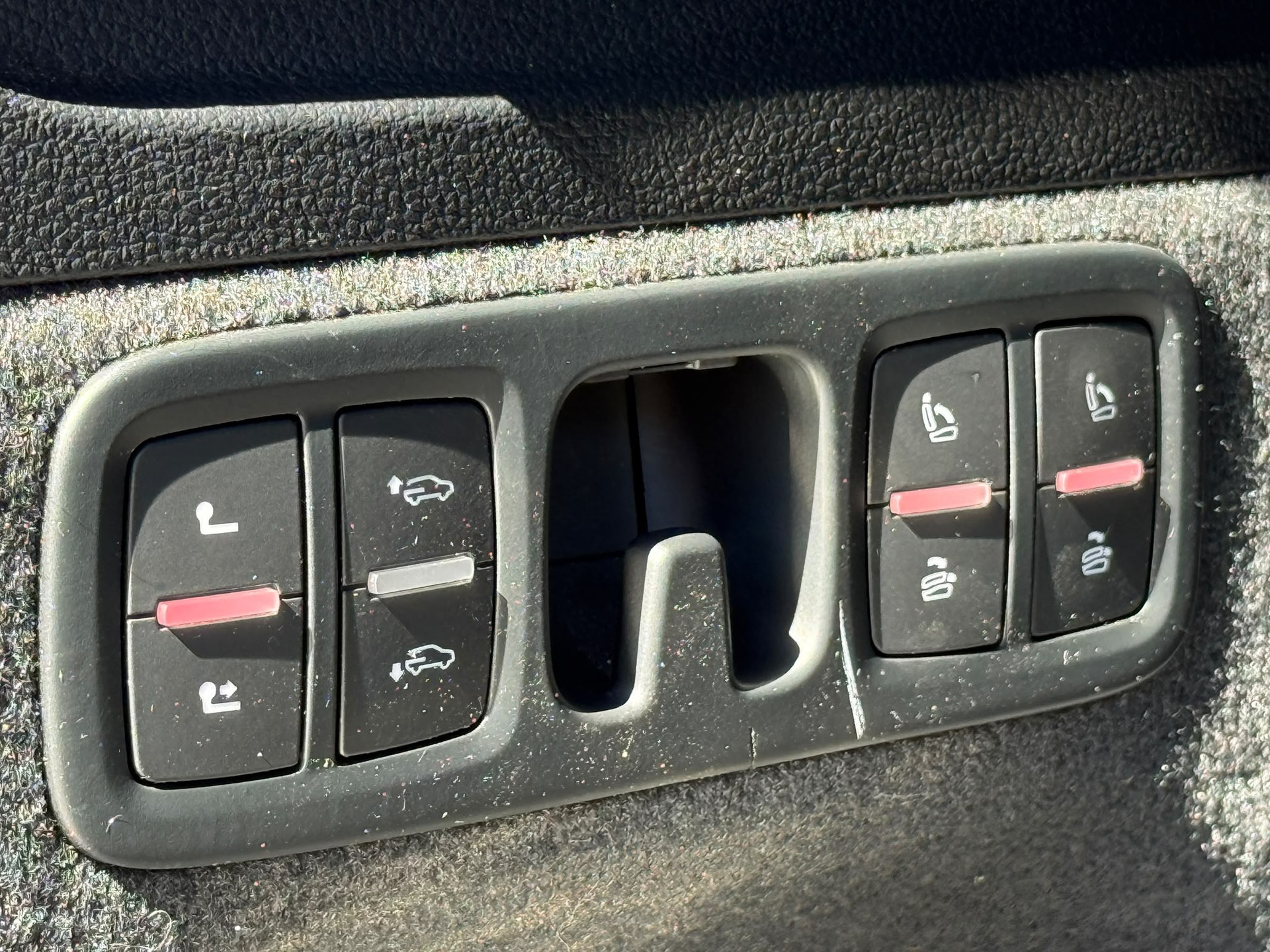 AUDI SQ7 4.0 V8 TDI quattro T-Tronic-image-18