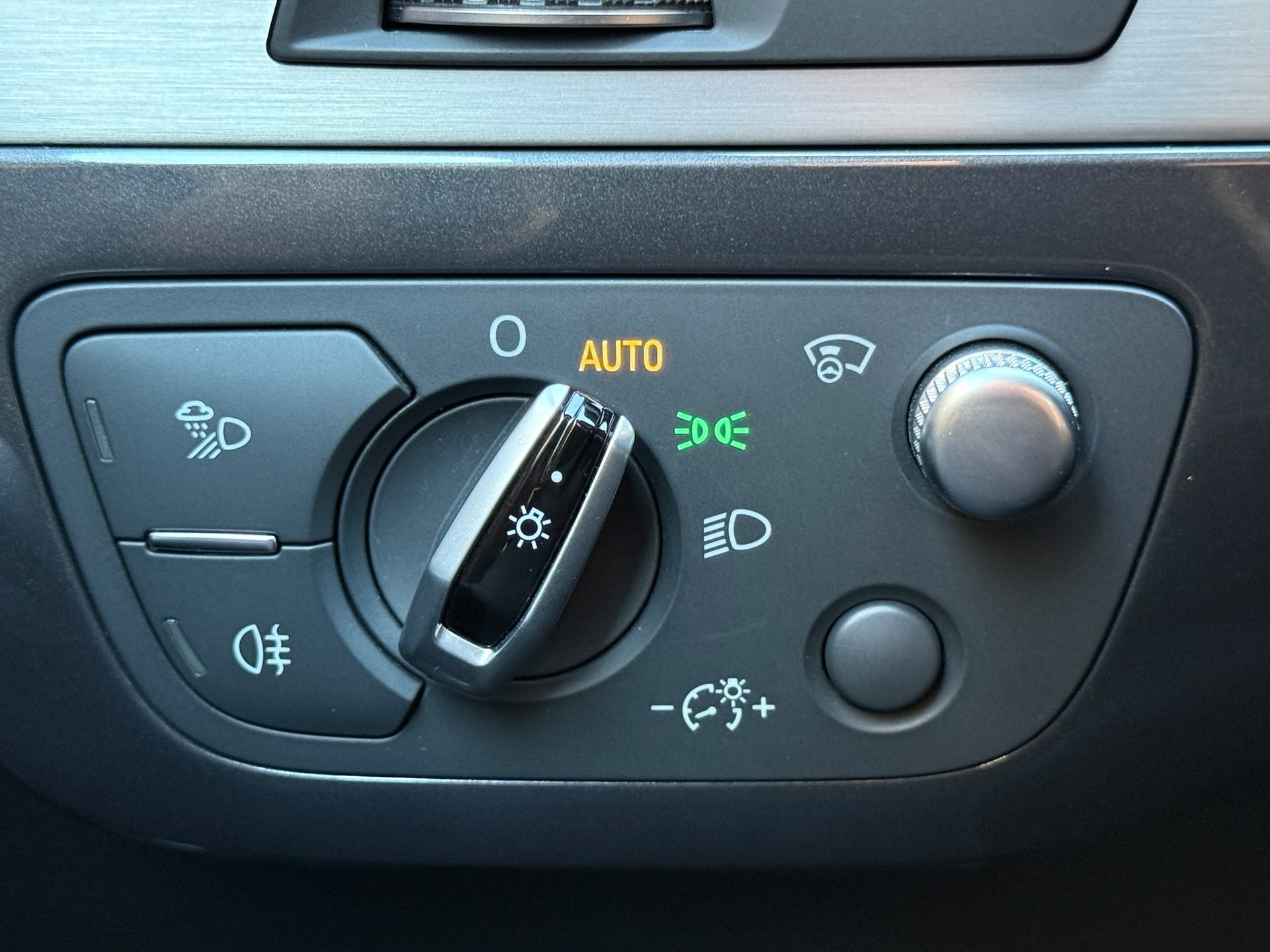 AUDI SQ7 4.0 V8 TDI quattro T-Tronic-image-20