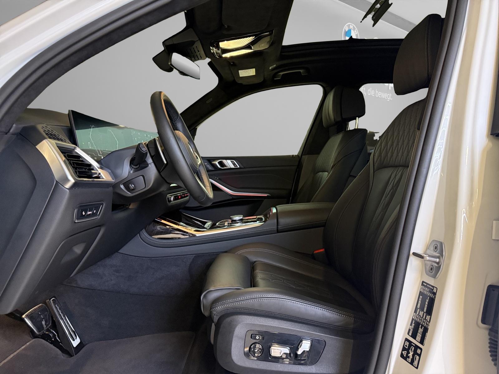 BMW X7 40i xDrive M Sportpaket-image-11