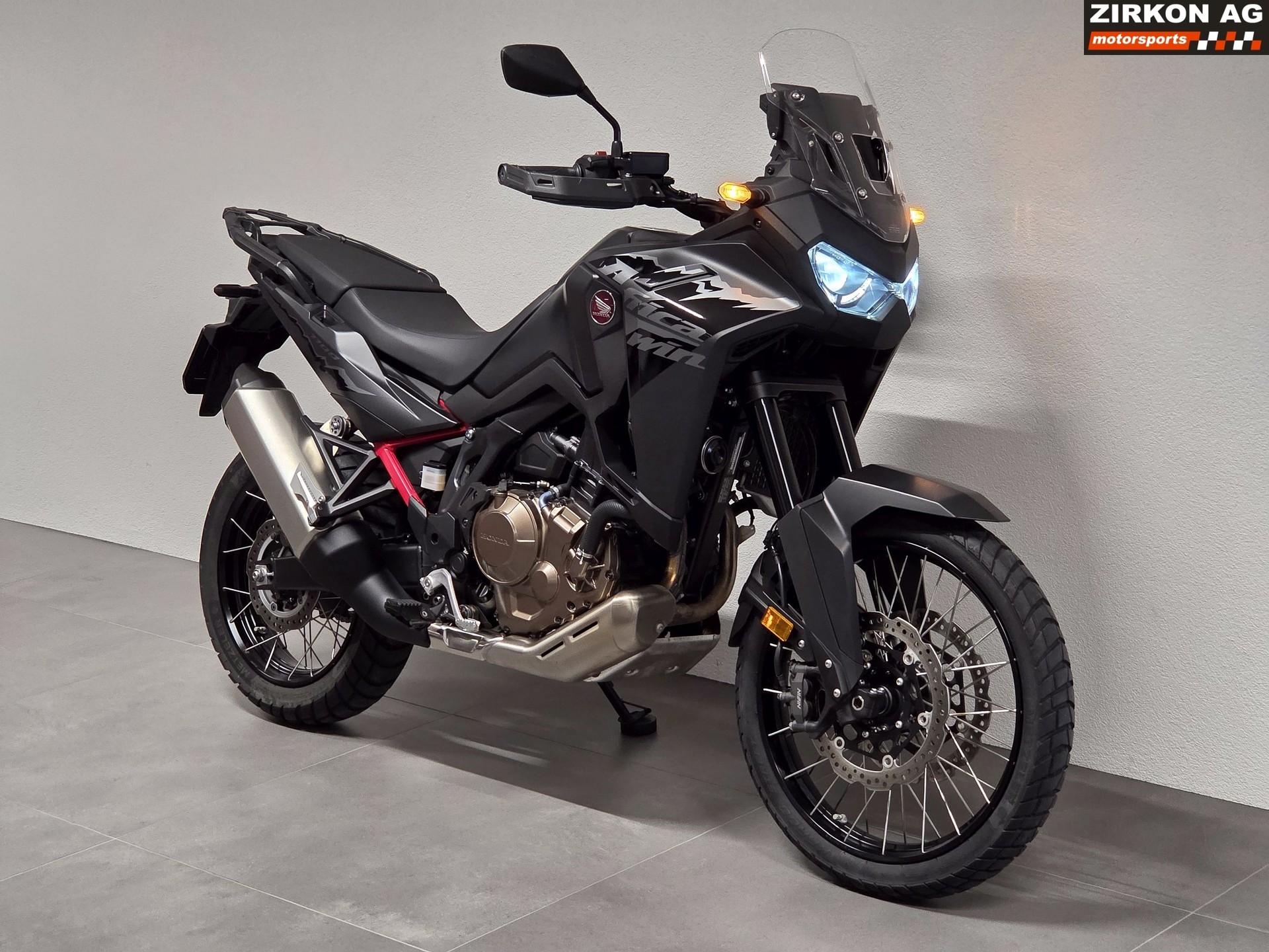 HONDA CRF 1100 Africa Twin-image-2
