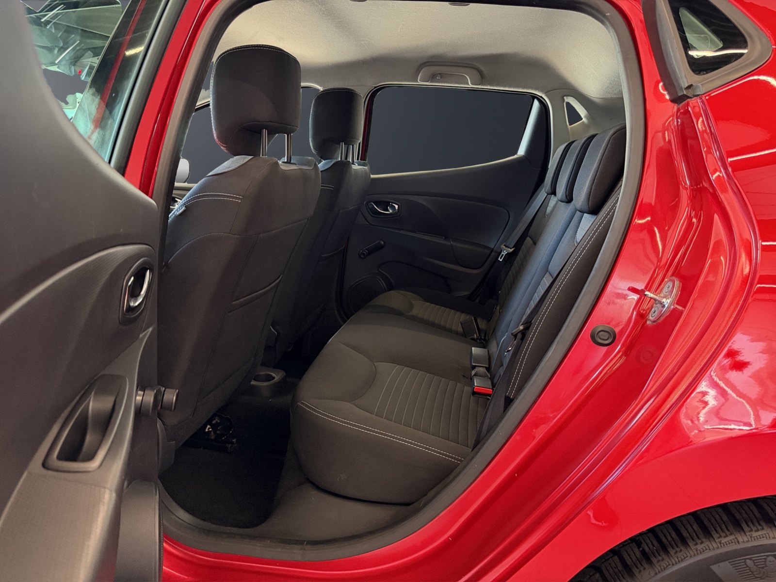 RENAULT Clio 0.9 12V Dynamique-image-13