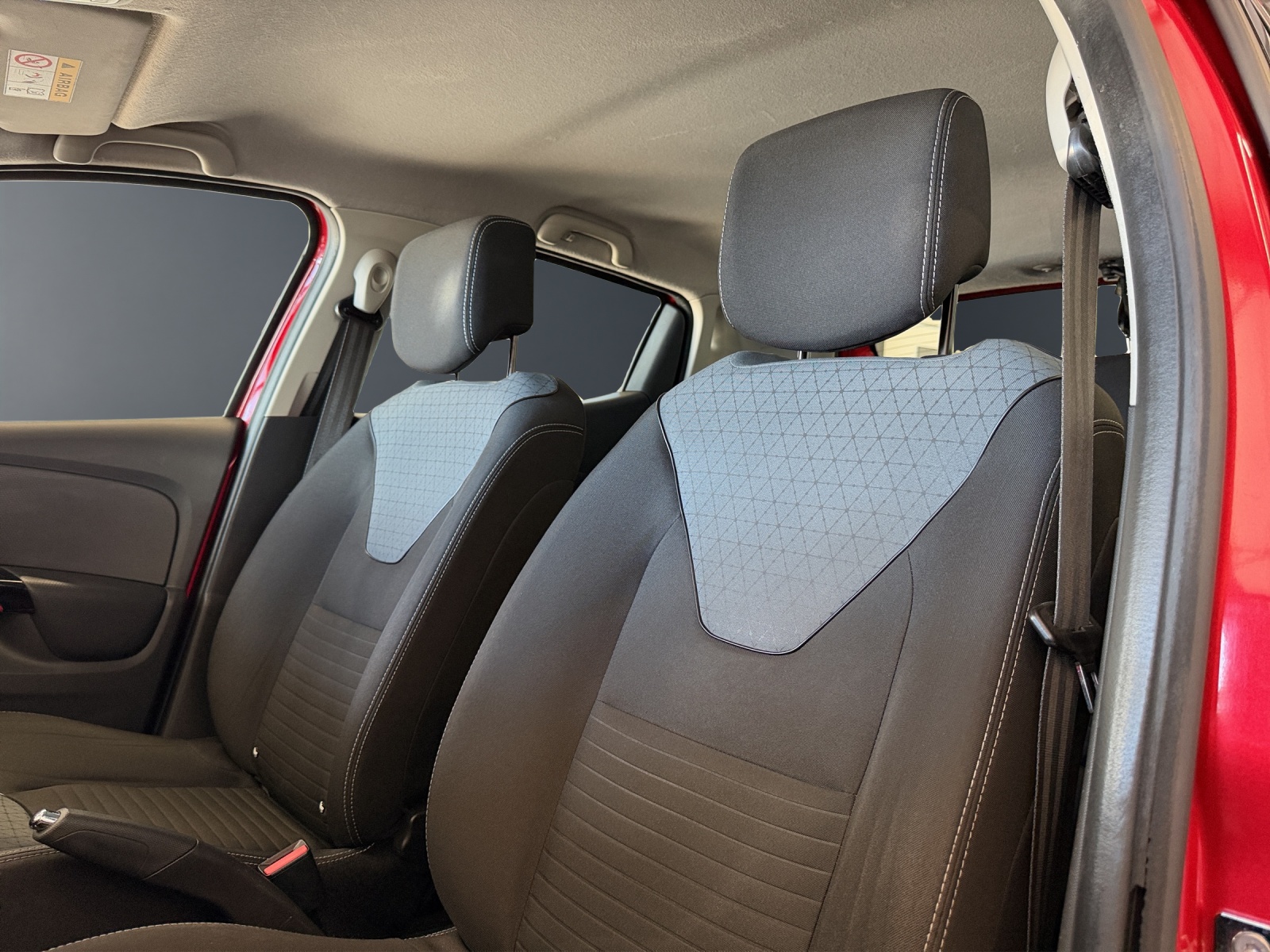 RENAULT Clio 0.9 12V Dynamique-image-17
