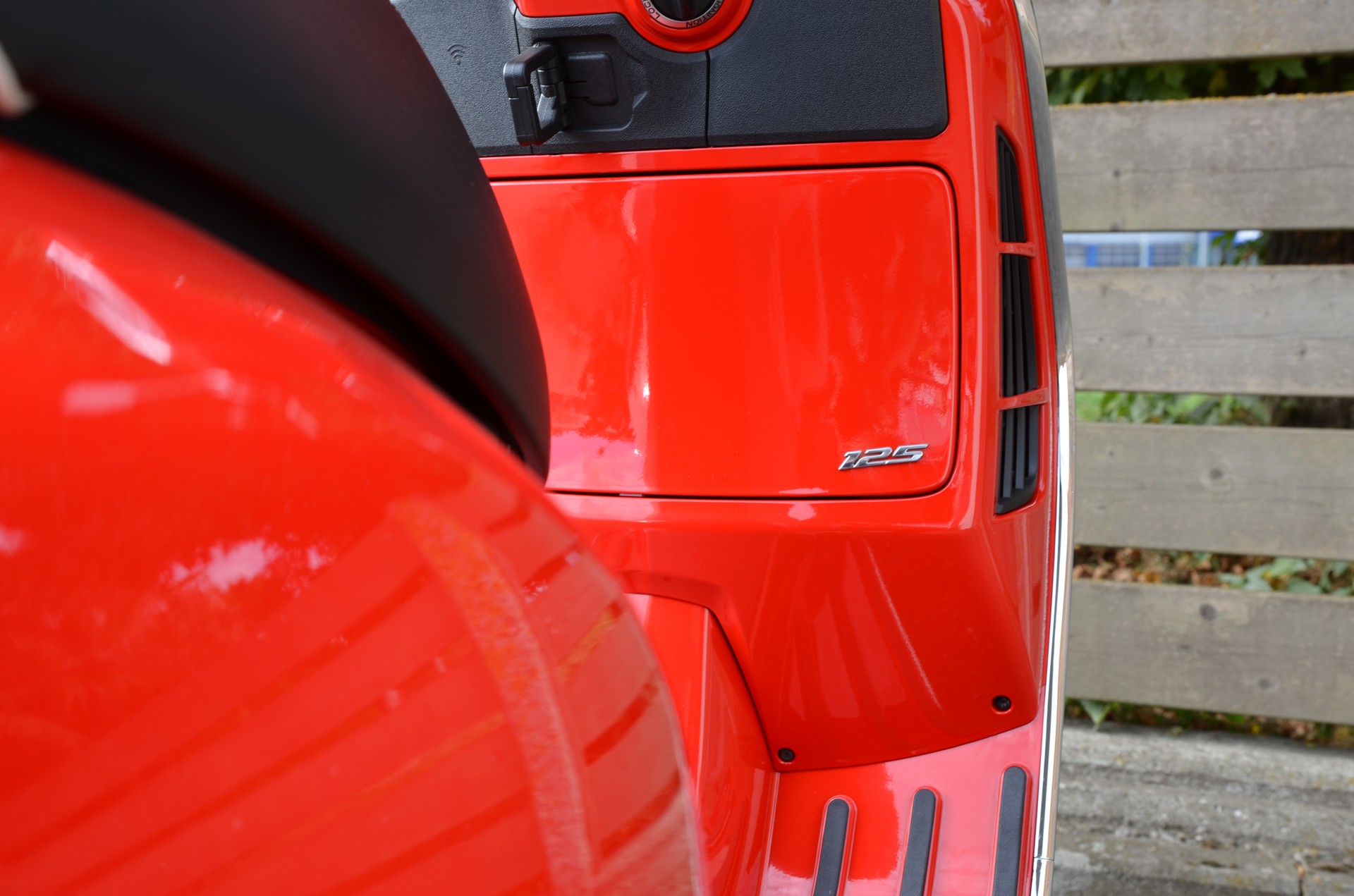 PIAGGIO Vespa GTS 125 Super RST Euro 5+-image-10