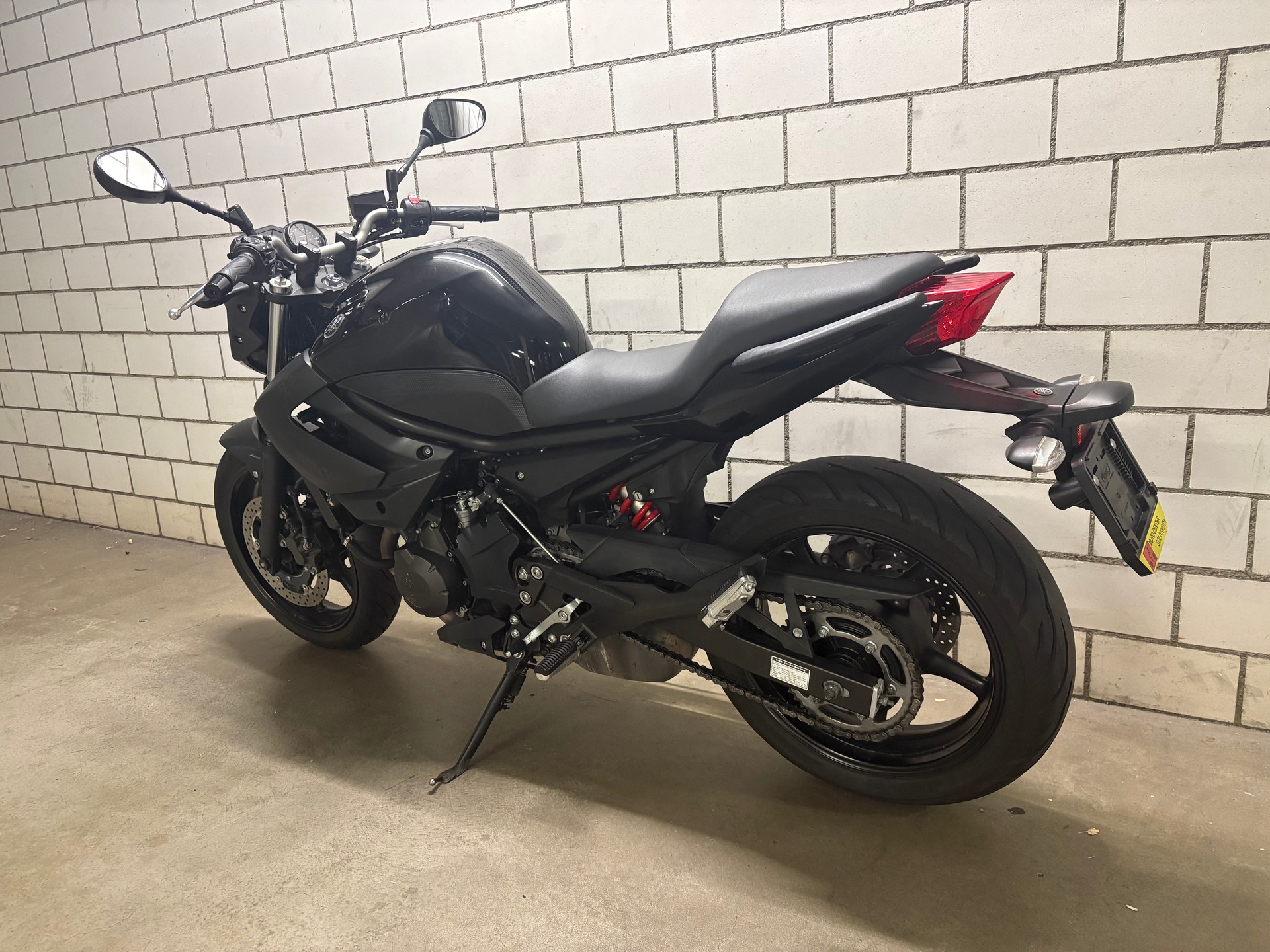 YAMAHA XJ 6 N ABS-image-3