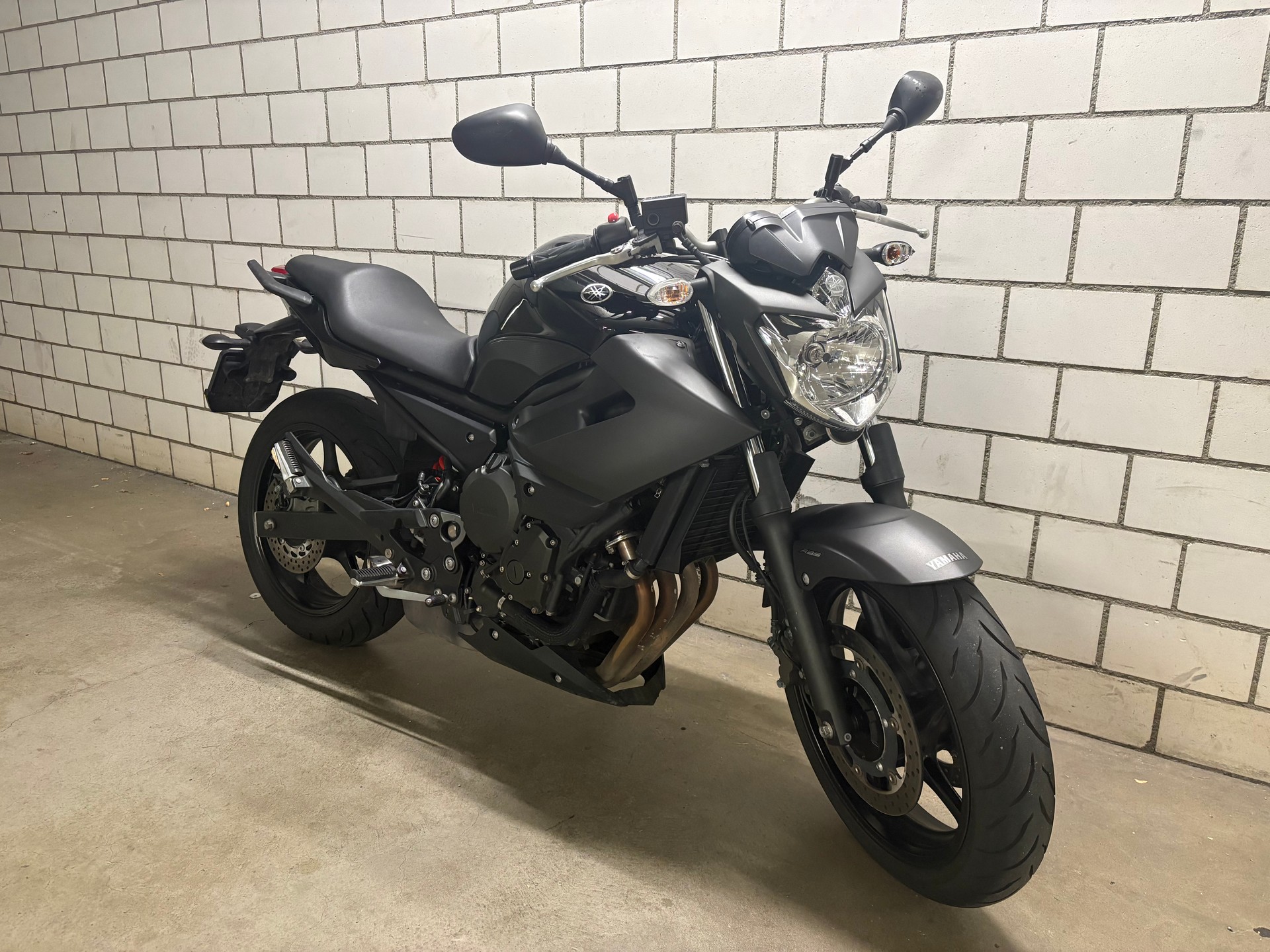 YAMAHA XJ 6 N ABS-image-0