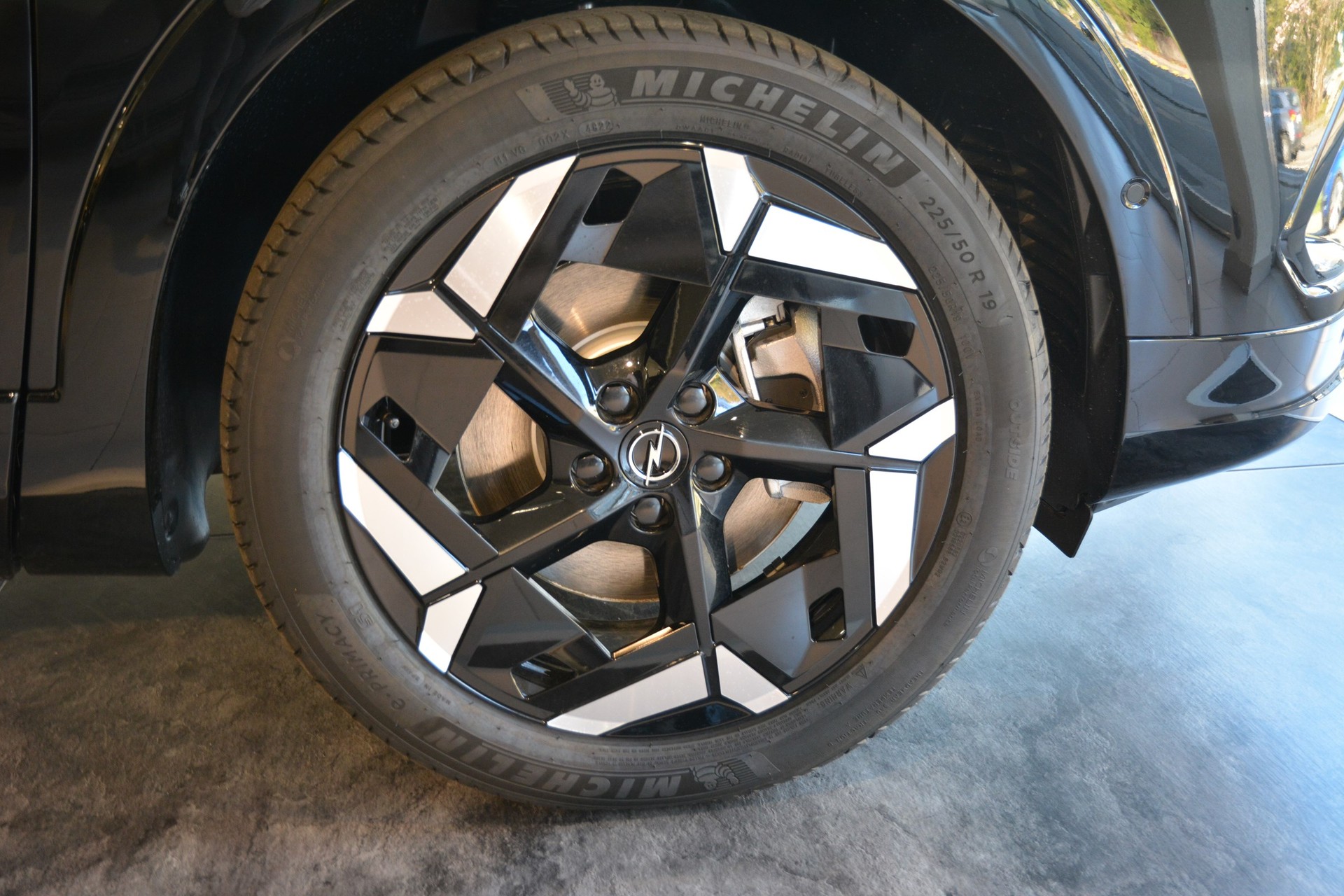 OPEL Grandland Hybrid4 GSe-image-24