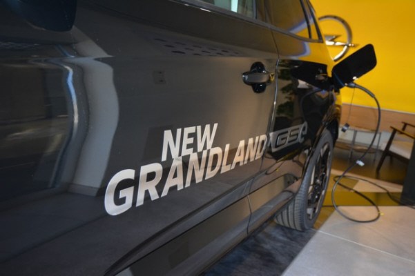 OPEL Grandland Hybrid4 GSe-image-7