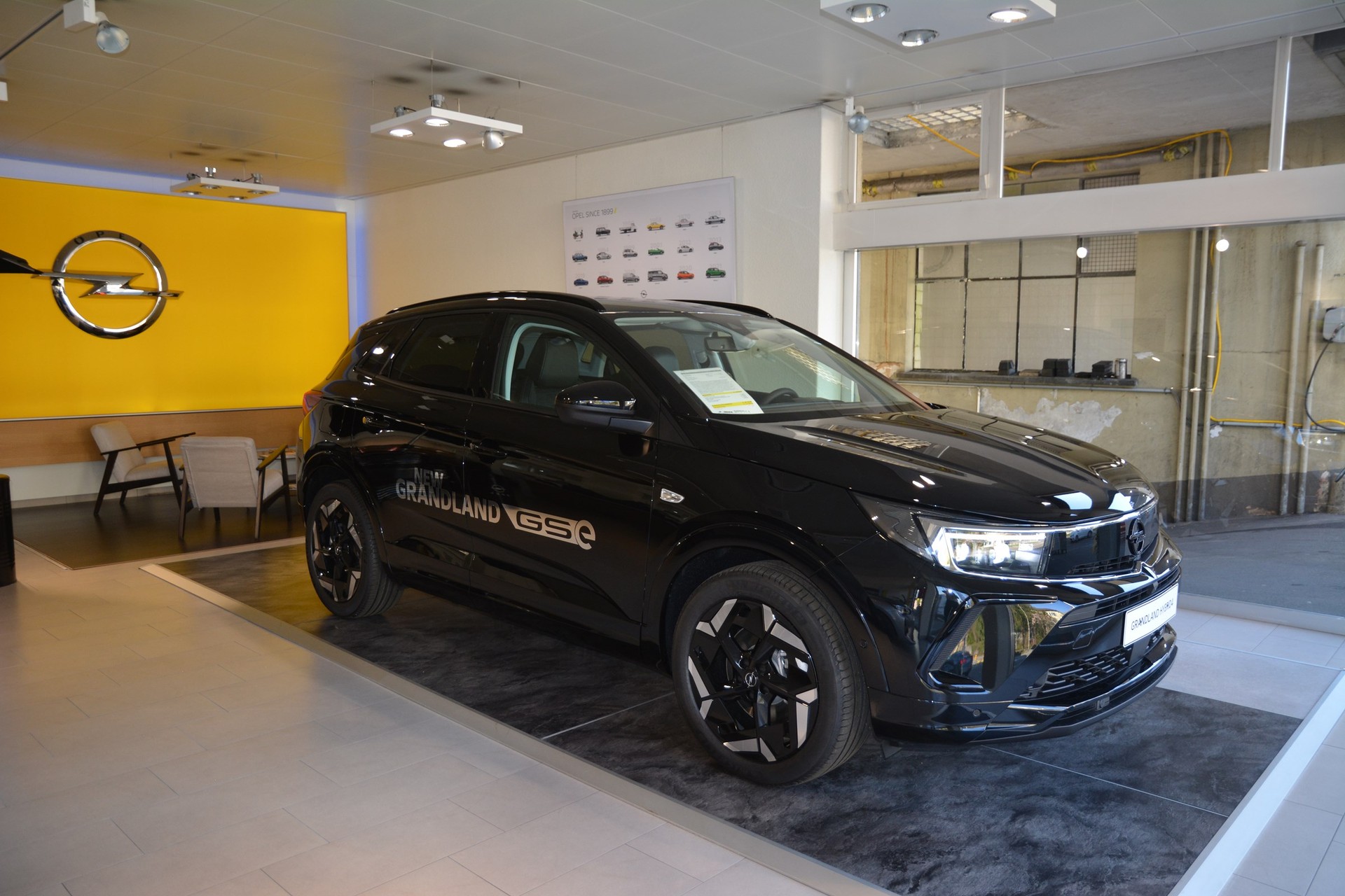 OPEL Grandland Hybrid4 GSe-image-13
