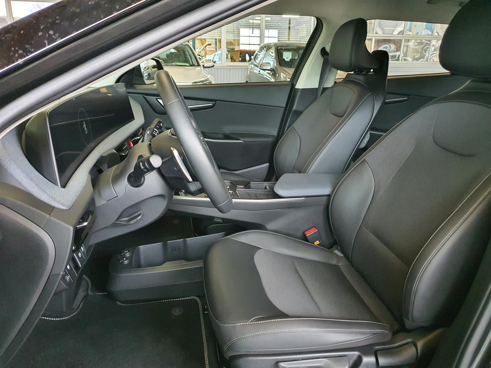 KIA EV6 77 kWh-image-7
