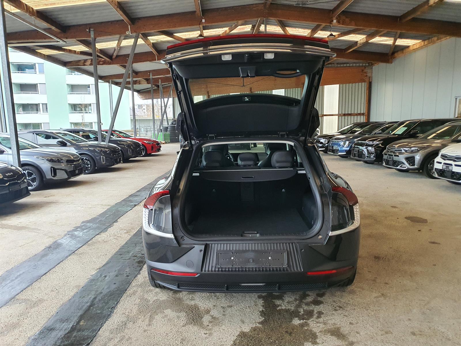 KIA EV6 77 kWh-image-4