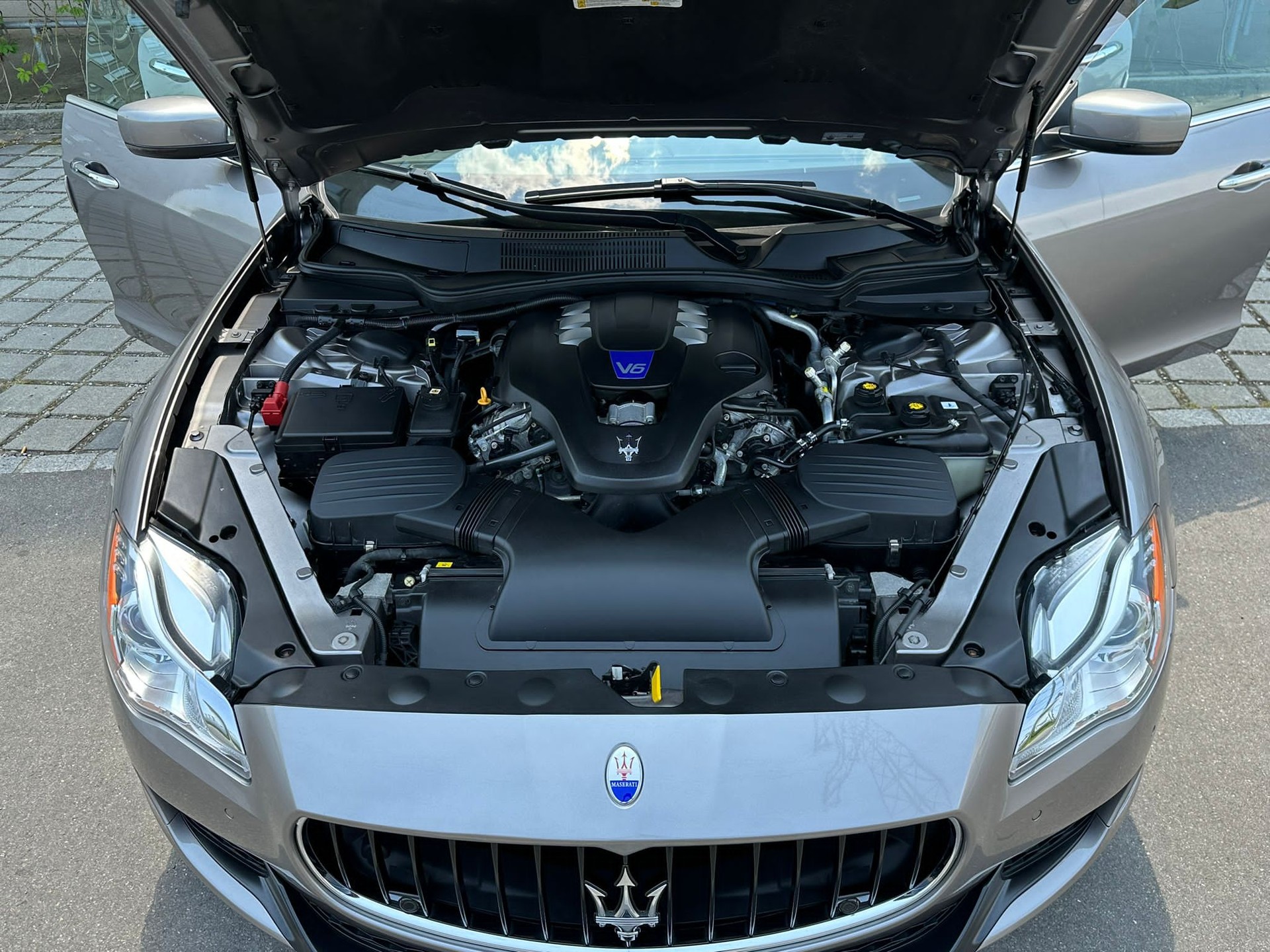 MASERATI Quattroporte 3.0 V6 S Q4 GranLusso Automatica-image-4