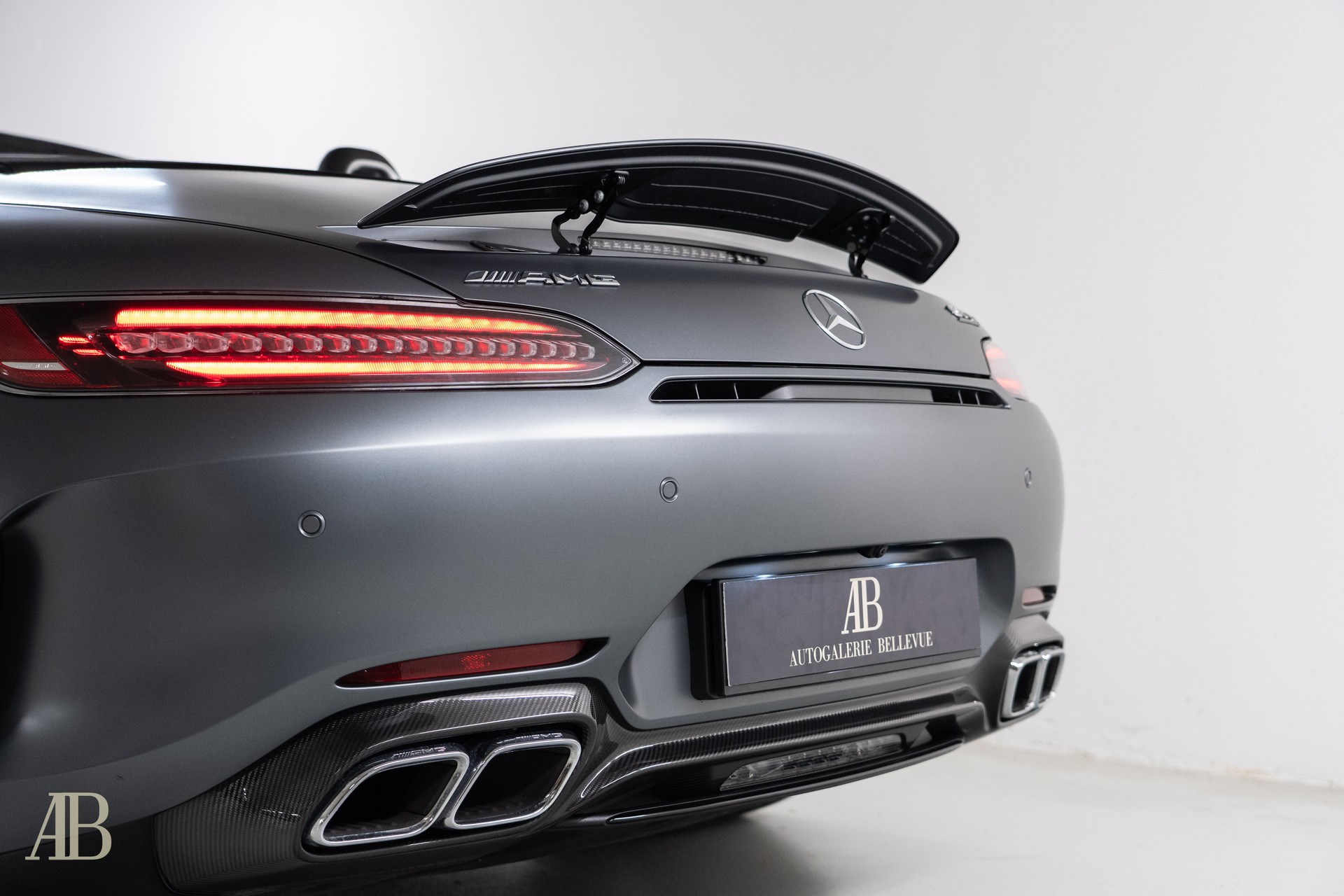 MERCEDES-BENZ AMG GT C Roadster Speedshift DCT-image-7